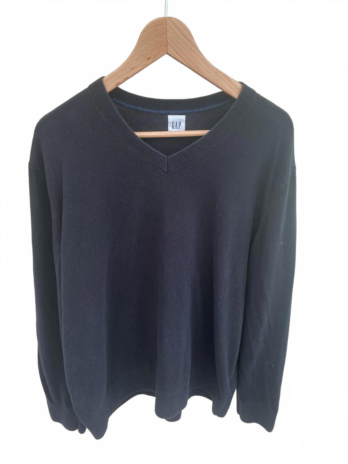 GAP Men's Black V-Neck Sweater XL