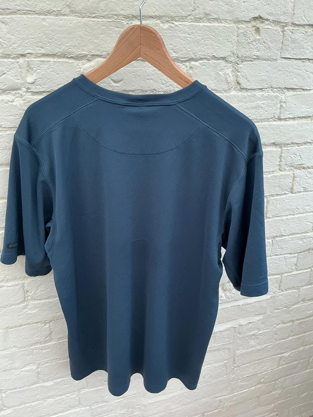Columbia Men's Short Sleeve Activewear T-Shirt Large