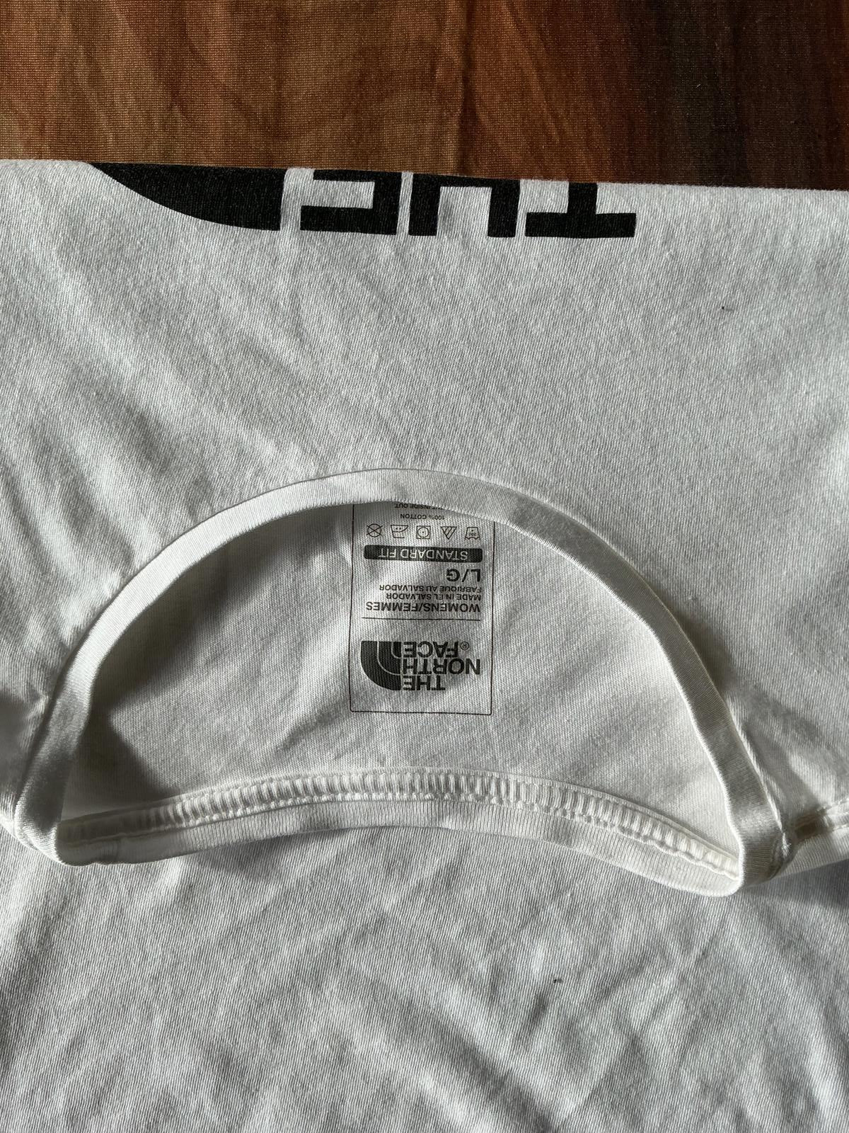 The North Face Women's White Logo T-Shirt Size UK 10