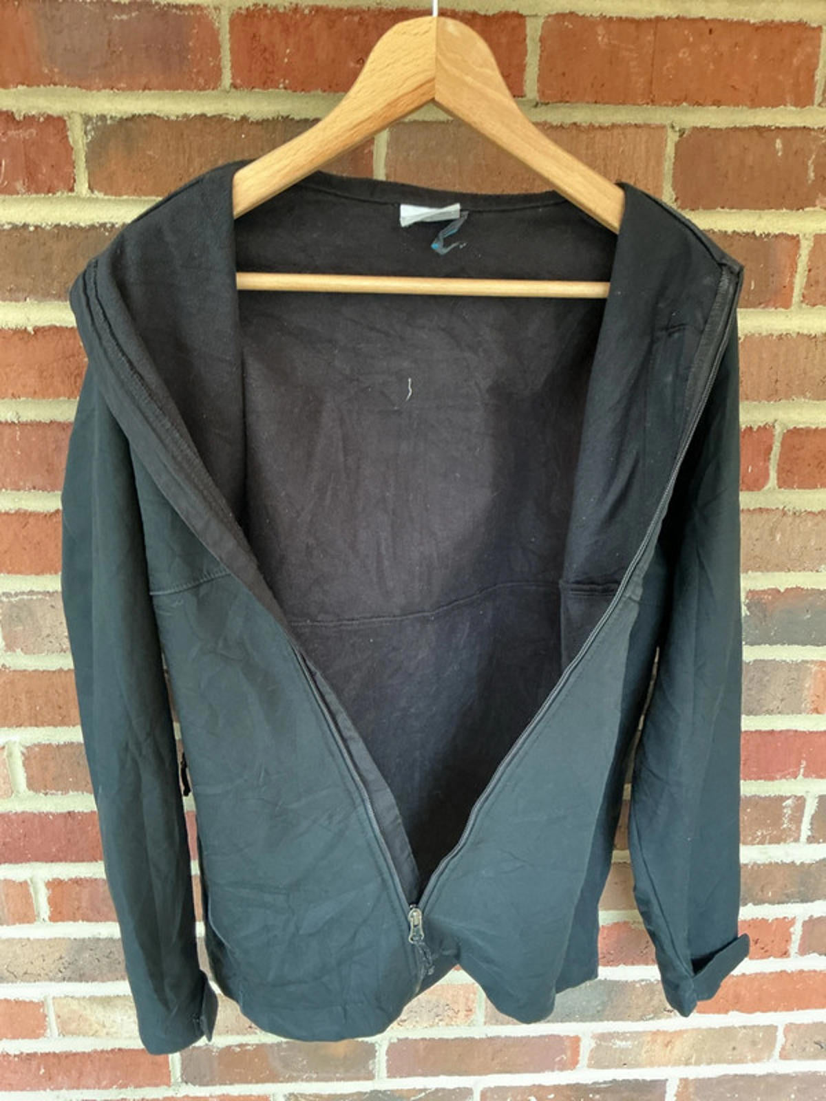 Columbia Black Softshell Jacket Size M Lightweight Outdoor Zip-Up