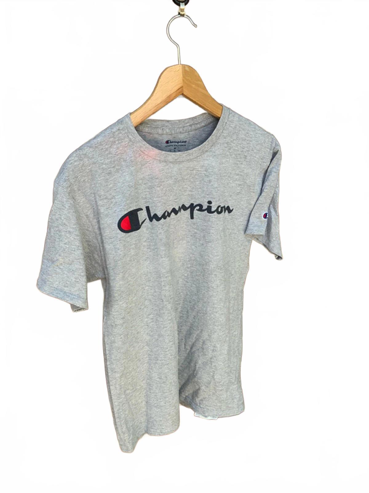 Champion Tshirt medium