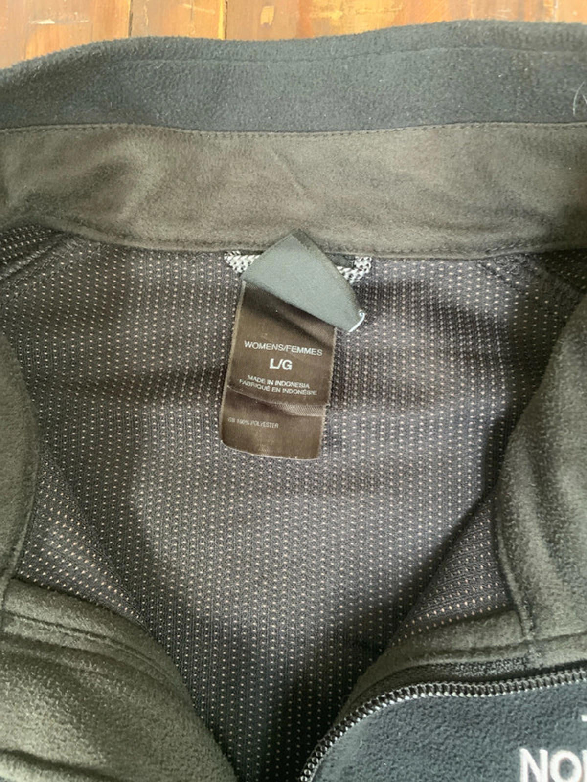 The north face ladies large windwall fleece