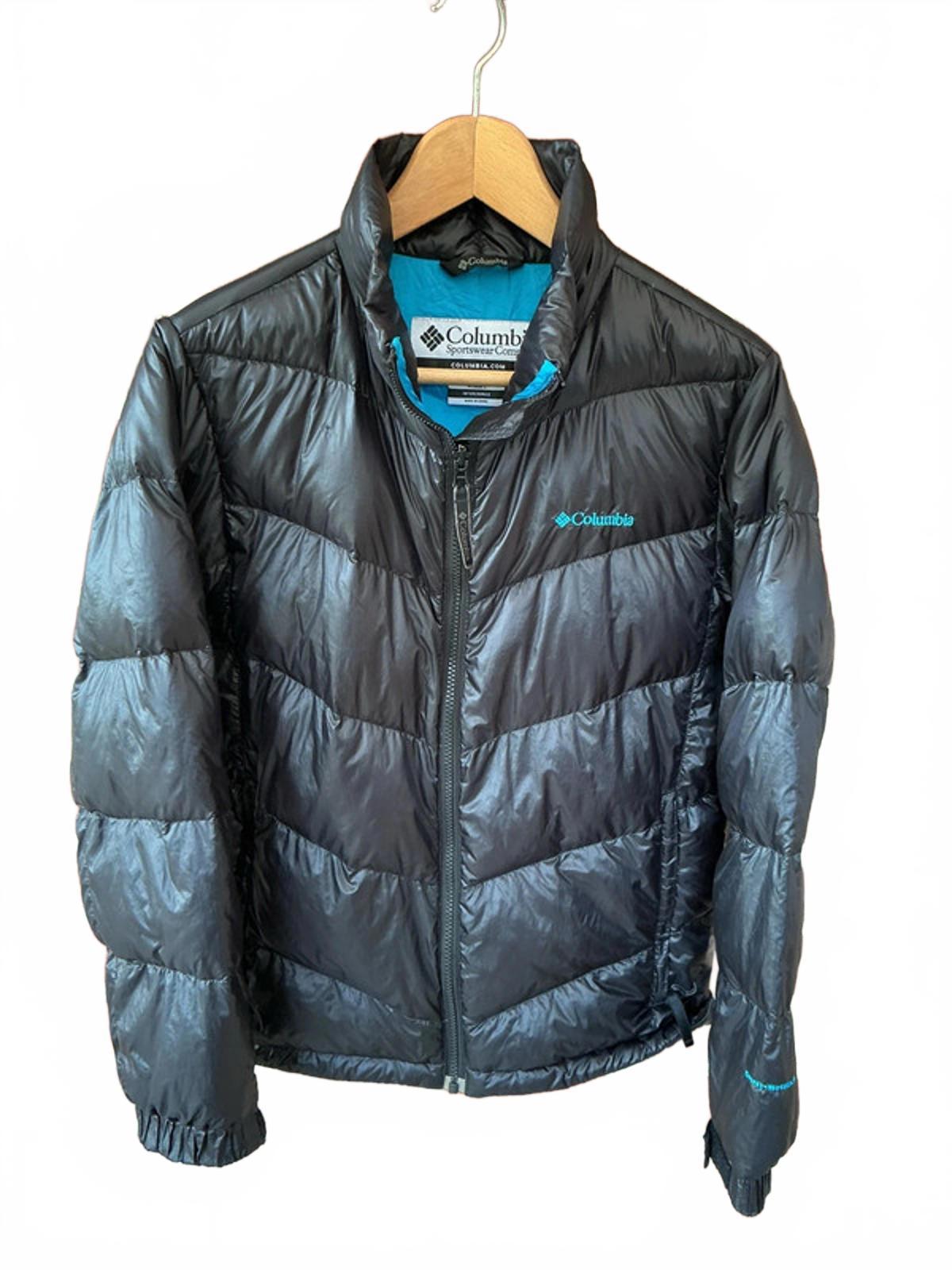 Columbia Women's Black Puffer Jacket Medium Lightweight Warm Outerwear