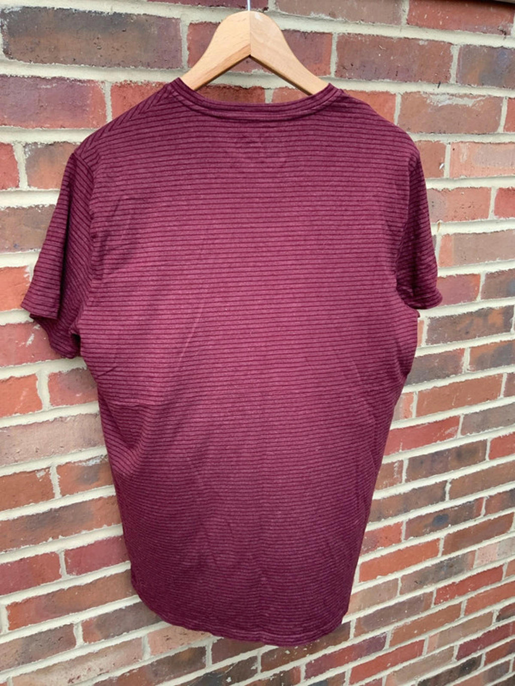 Columbia T-shirt large