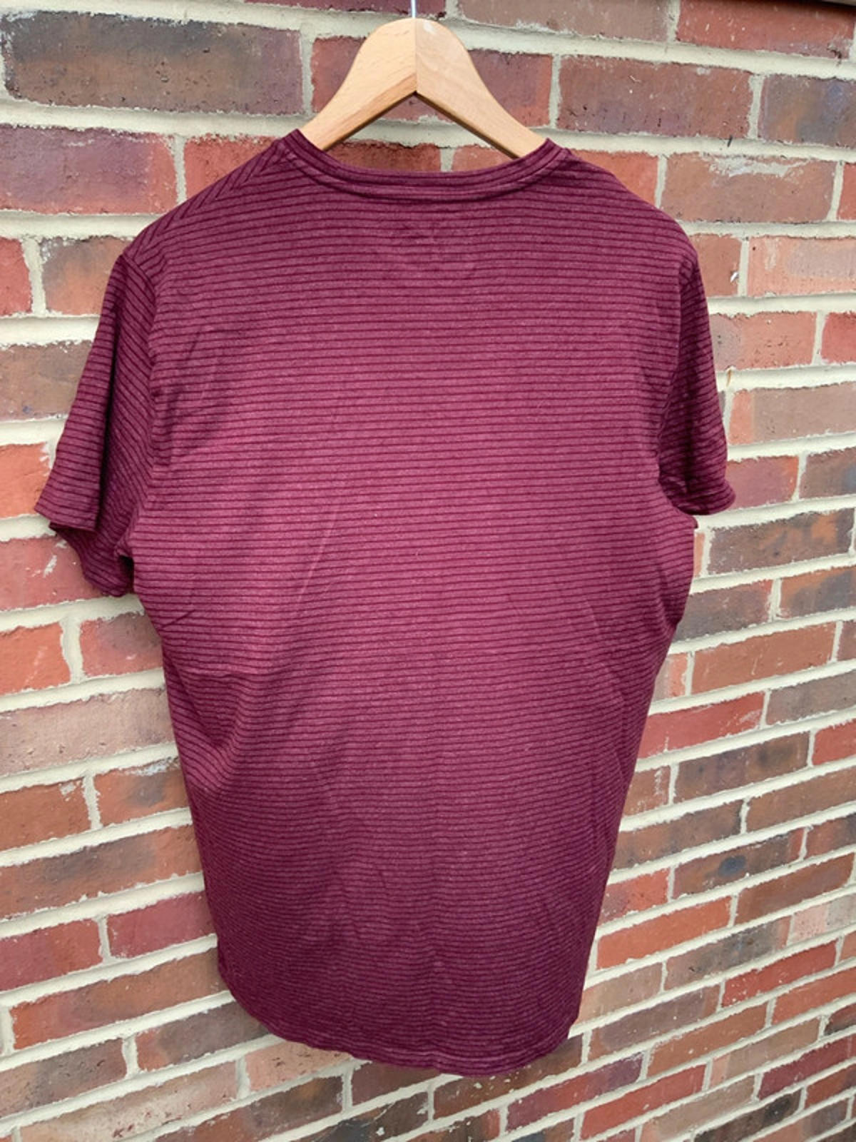 Columbia T-shirt large