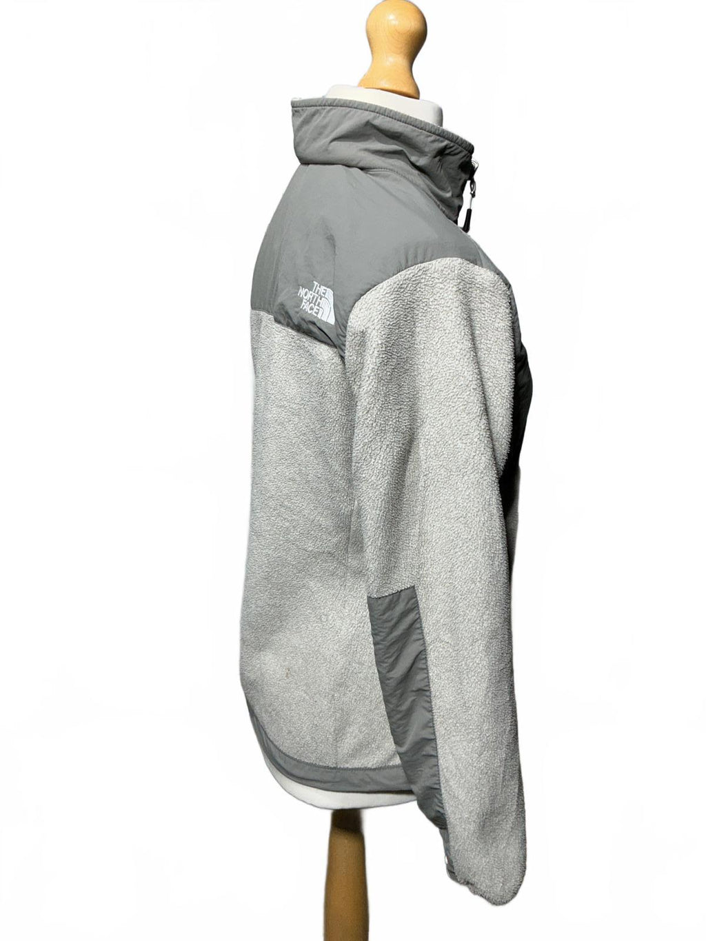 The North Face Ladies Grey Fleece Jacket