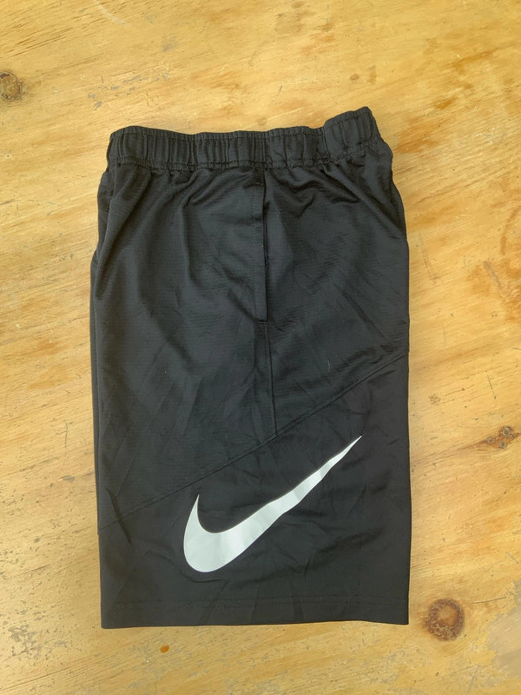 Nike dri fit shorts medium kids