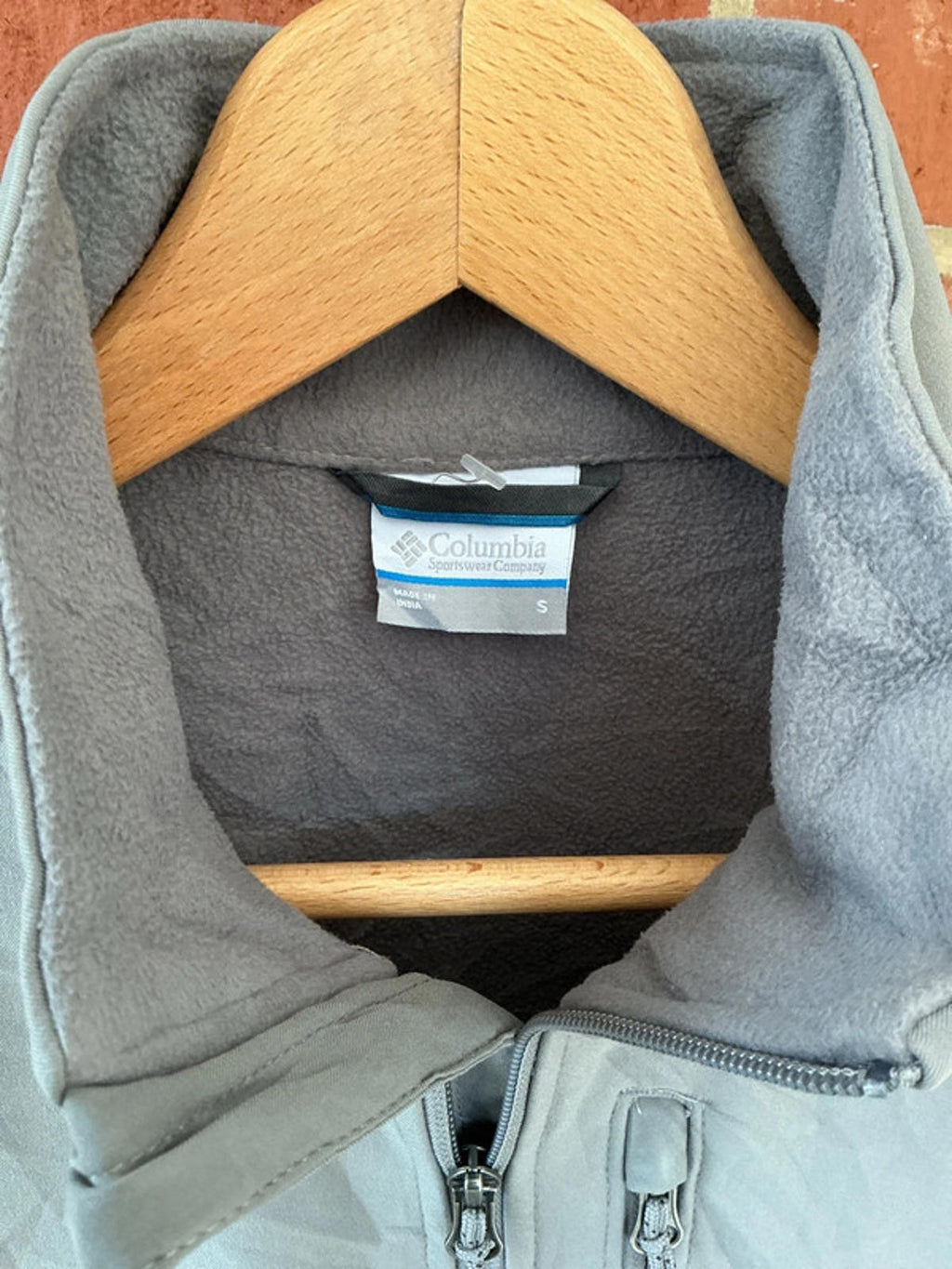 Columbia Men's Grey Softshell Jacket Size S
