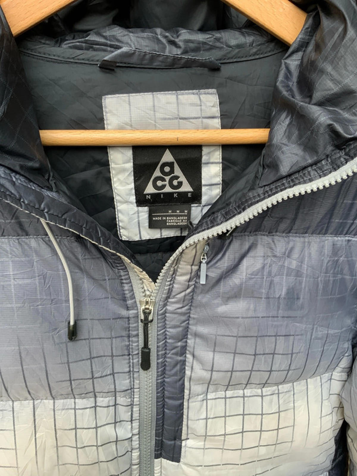 Nike acg down jacket medium