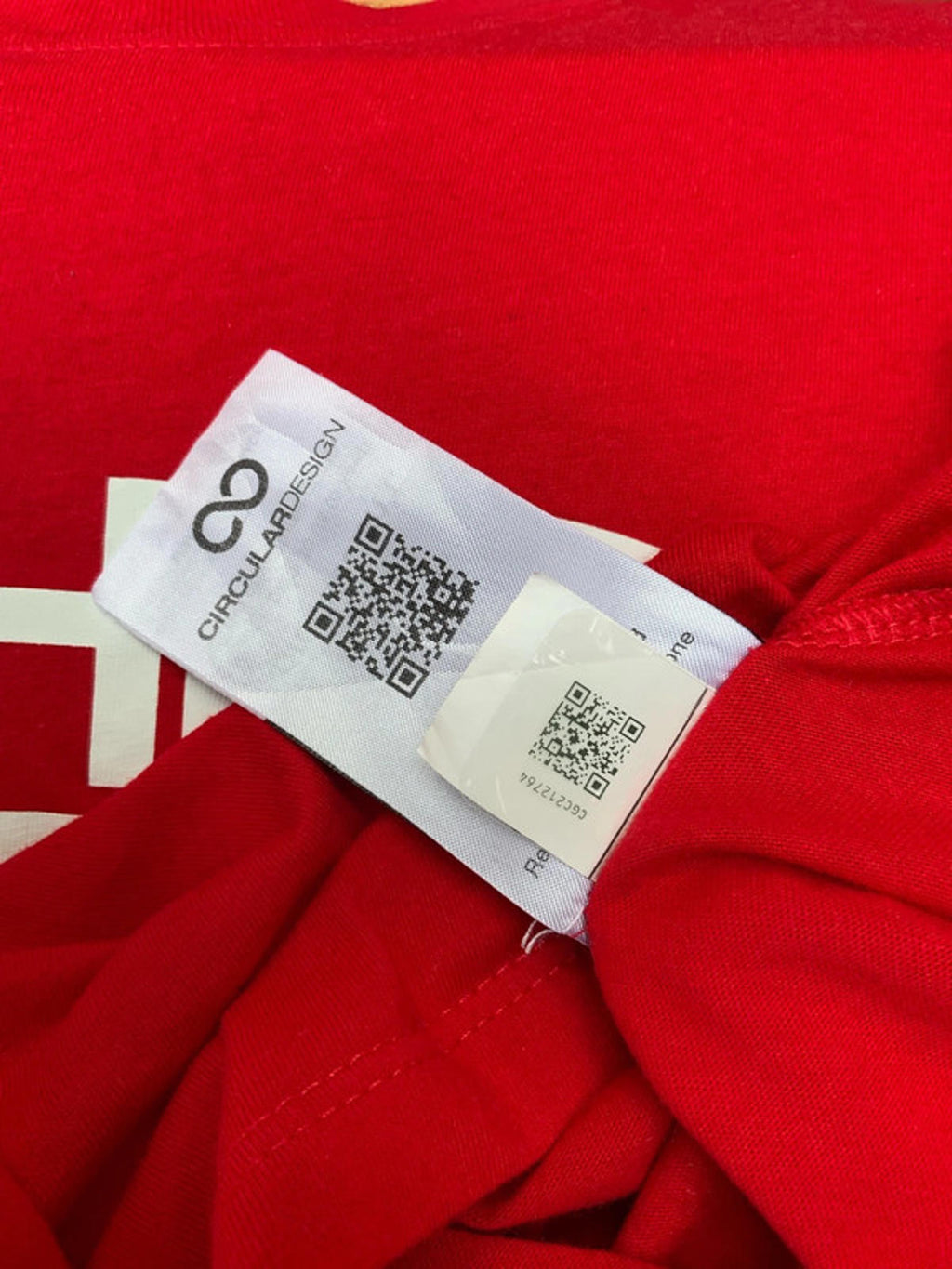The North Face Red Logo T-Shirt Mens Size M Casual Outdoor Tee