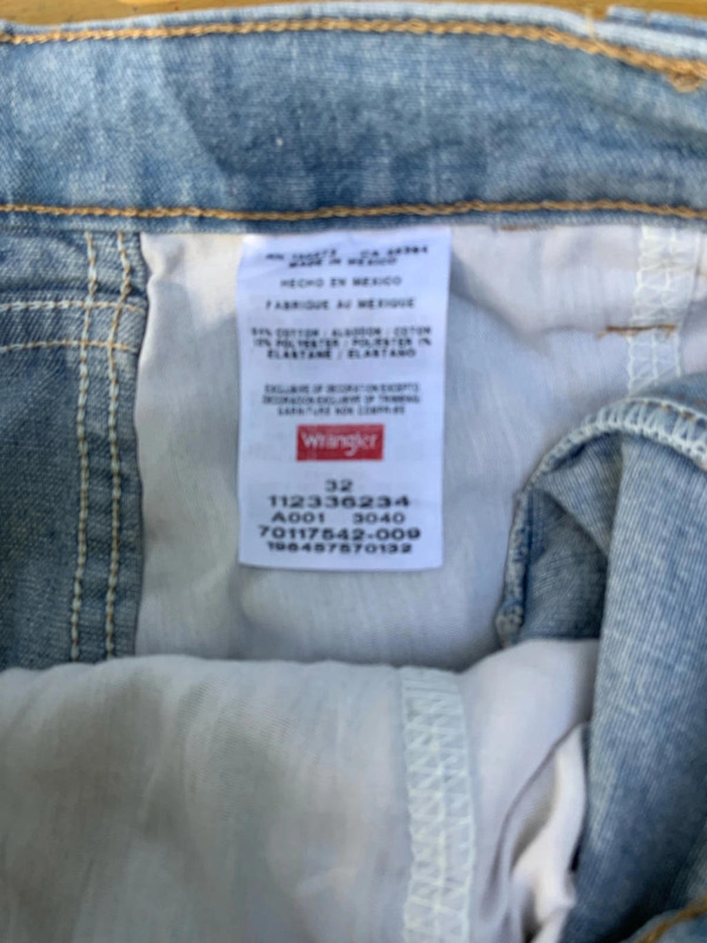 Vintage wrangler denim shorts 32 waist