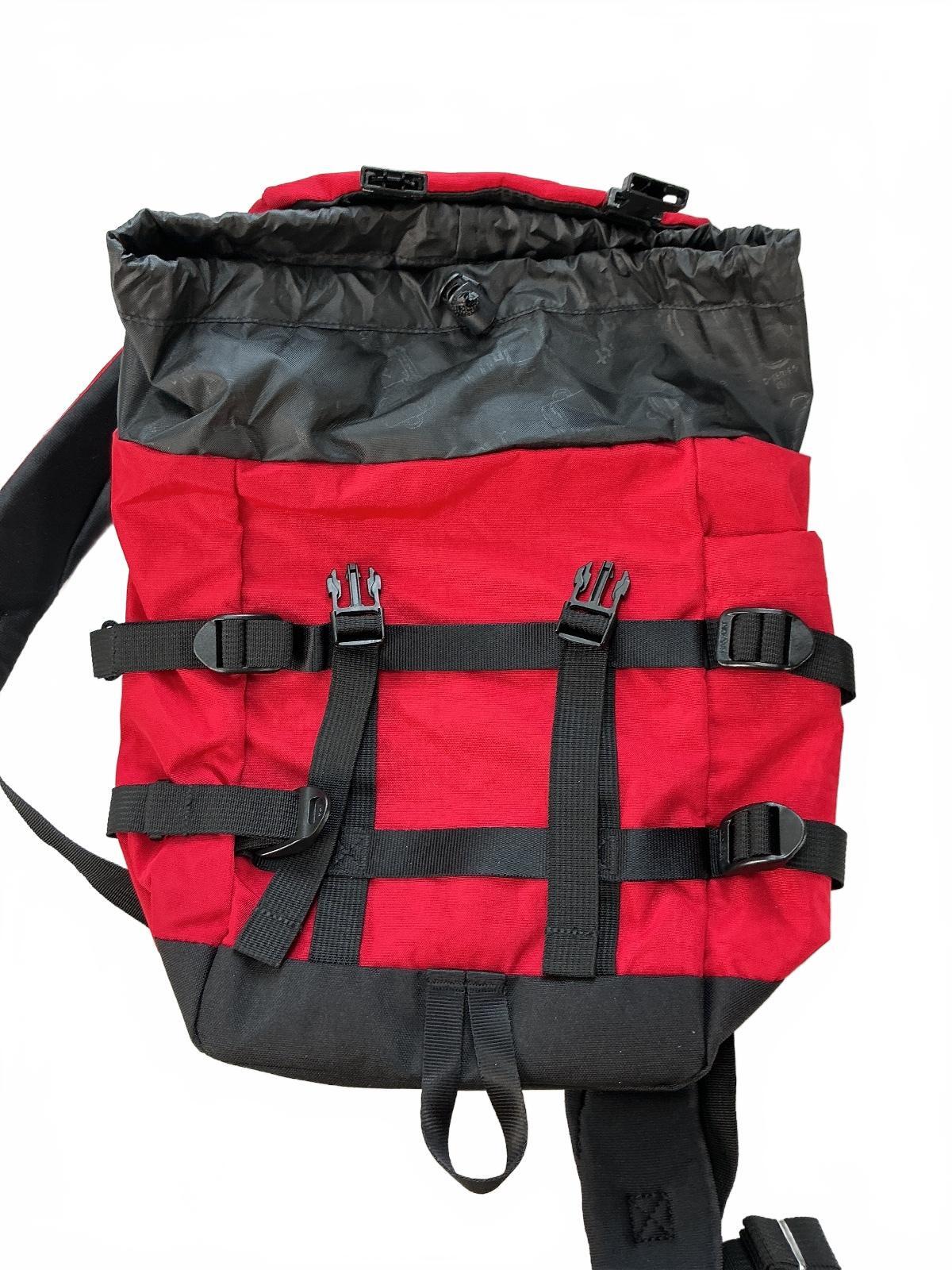 JanSport Mini Skip Pack Unisex 10L Red Tape Backpack