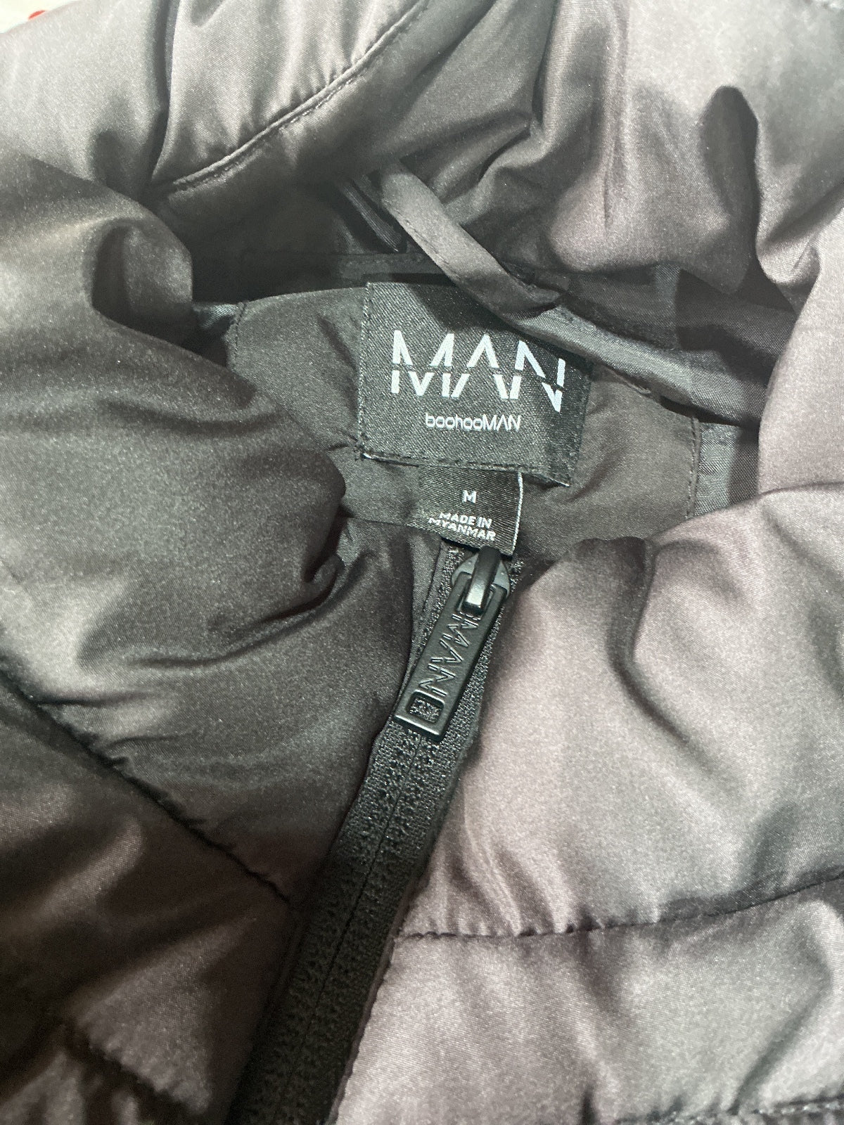boohooMAN Men's Black Puffer Gilet Jacket Size M Warm Lightweight Vest