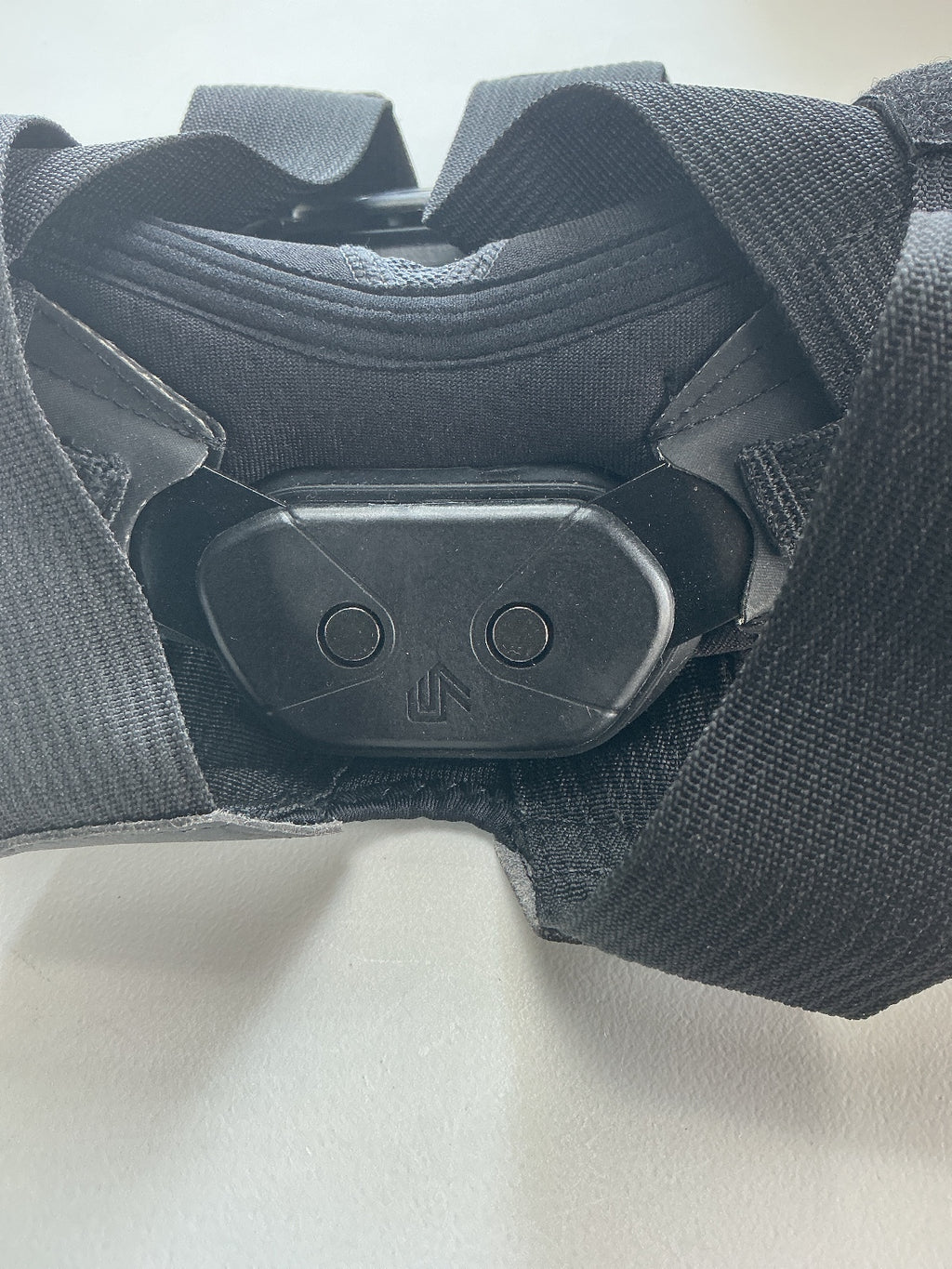 Shock Doctor 875 Knee Brace Support Small Size
