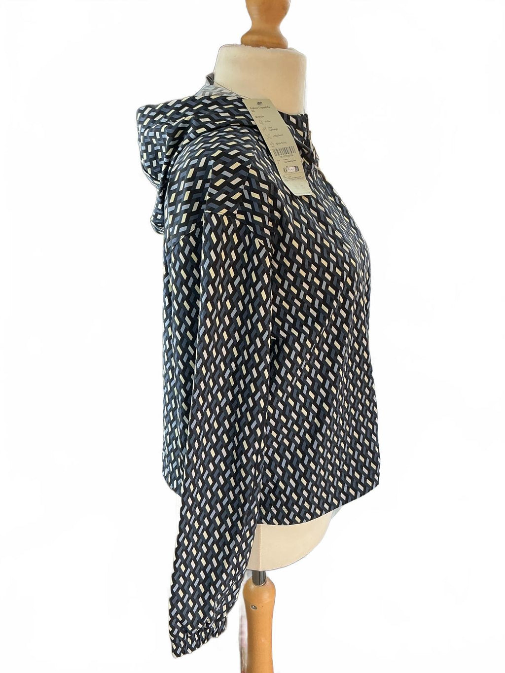 Sweaty Betty Explorer Cropped Zip Up Jacket Women S Blue Geo Print Ultra Light