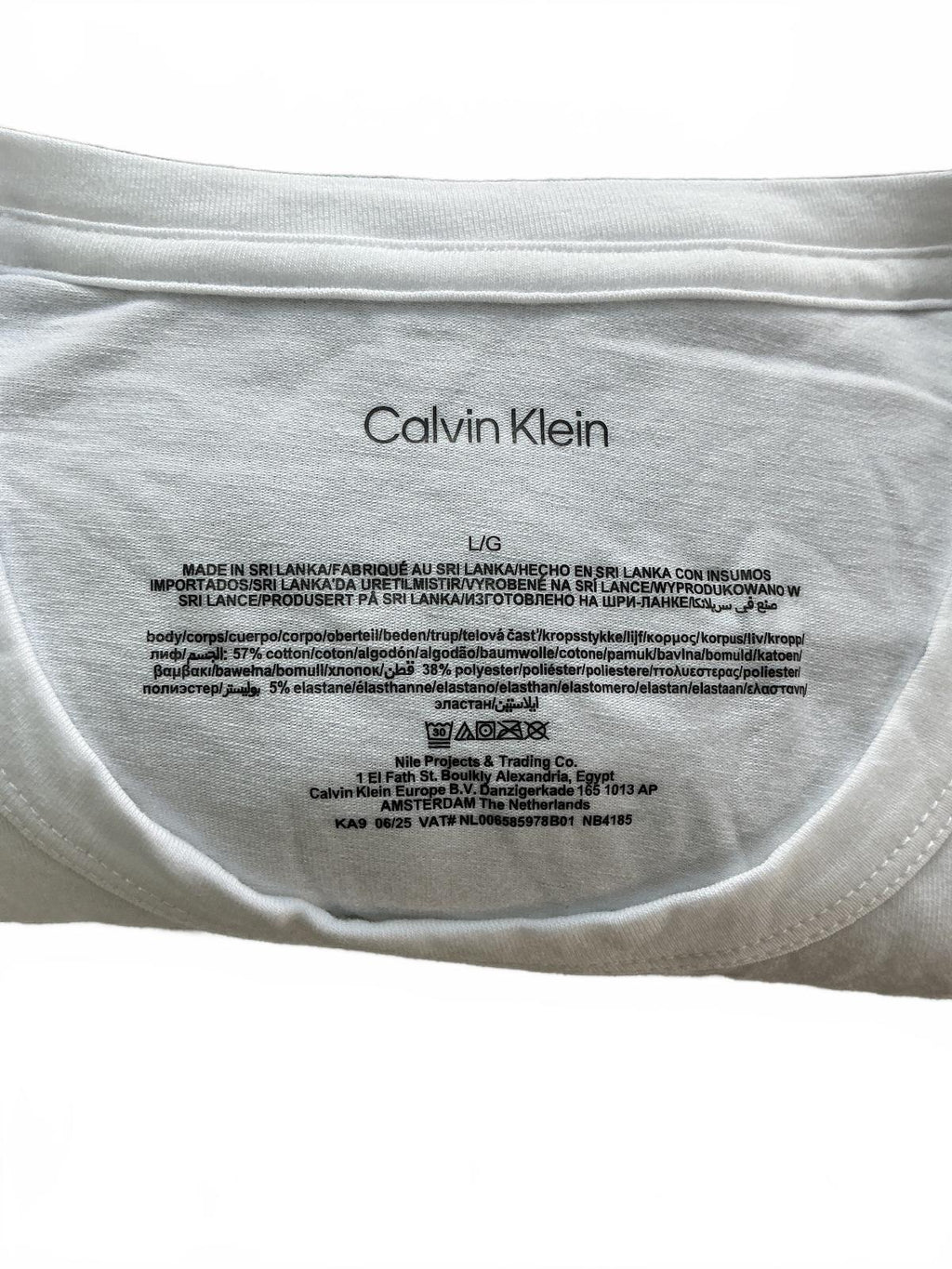 ‘New no packaging’ Calvin Klein T-Shirts Size L Multi Color
