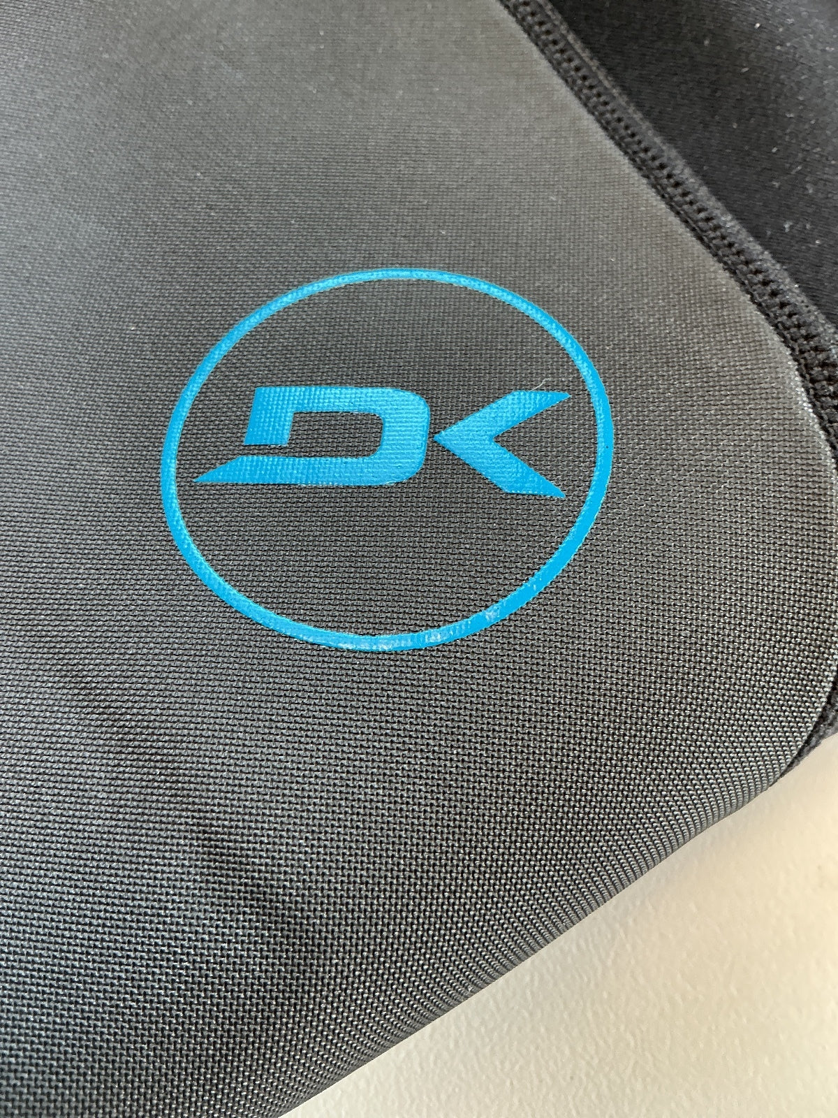 Dakine Mens Quantum Back Zip Shorty 2/2mm Wetsuit Size M Medium