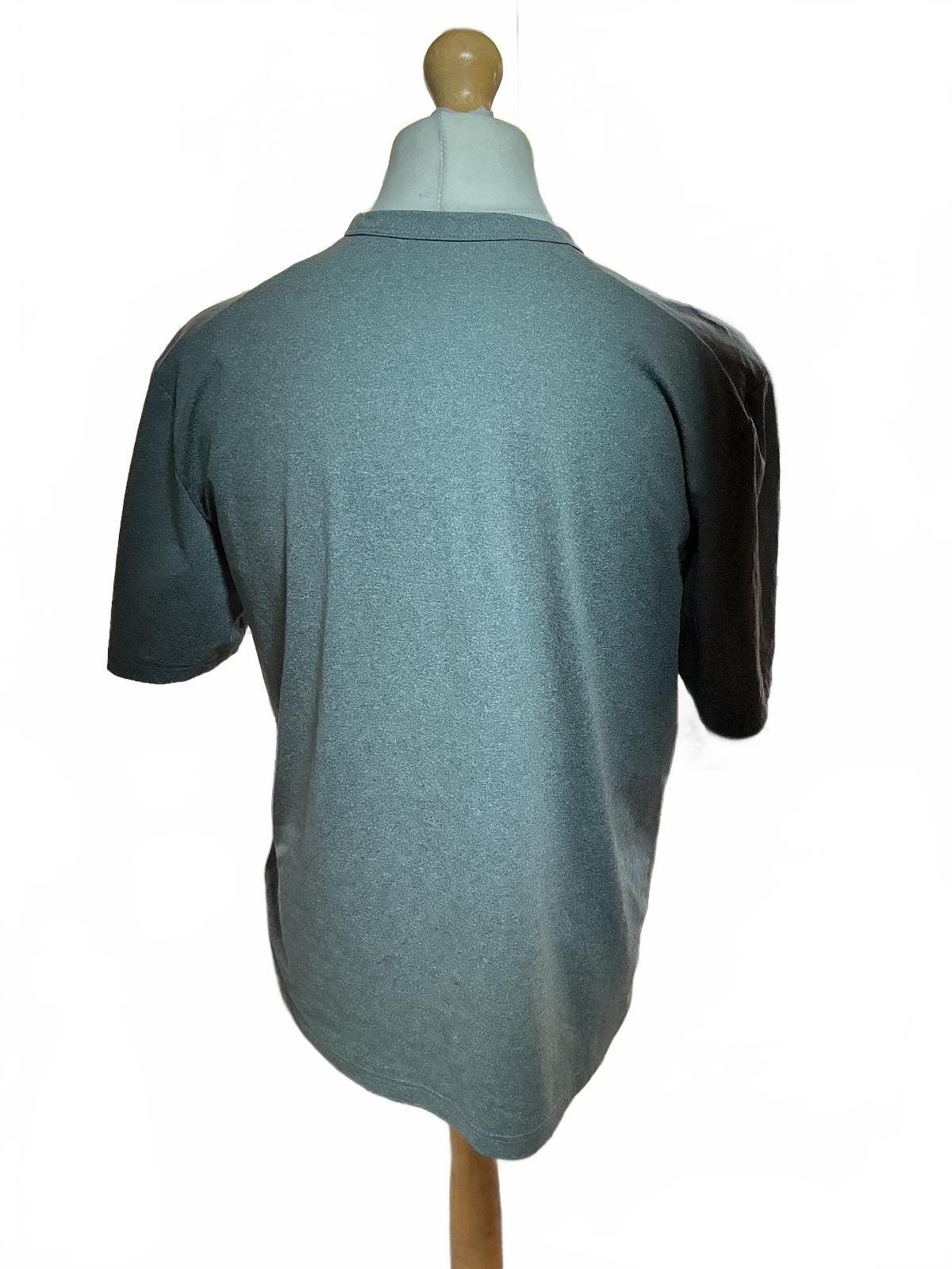 Nike Hyverse Drifit Grey Short Sleeve T-Shirt Size Regular M Casual Activewear
