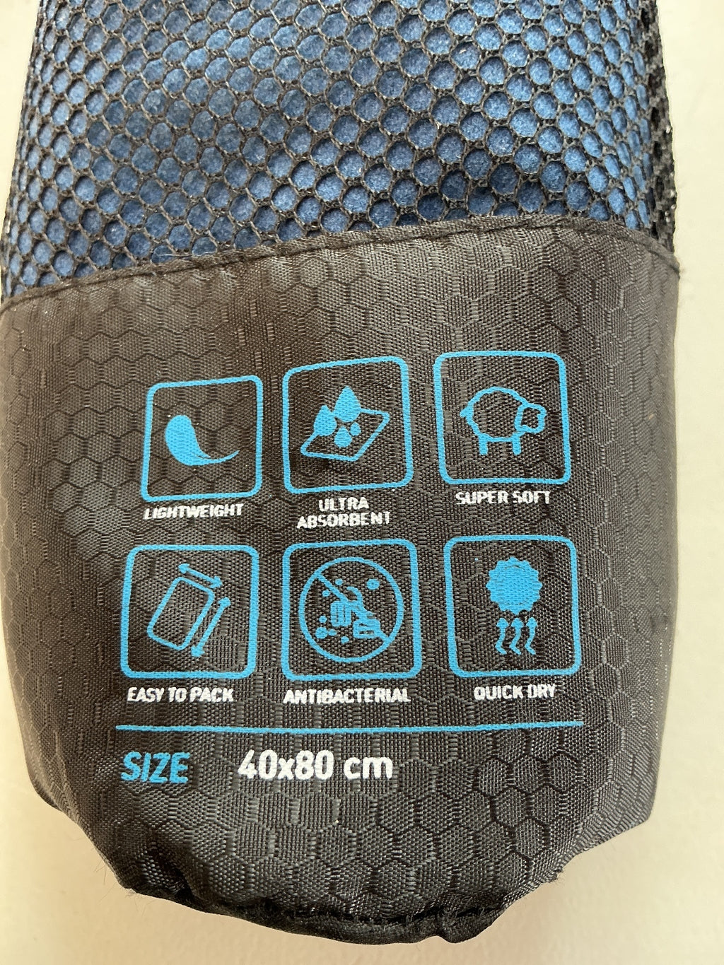 2xFit-Flip Sports and Travel Towel 40x80 cm