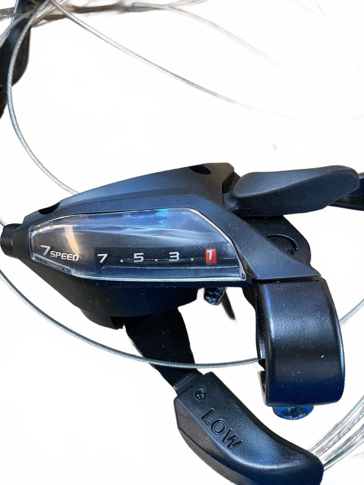 Shimano Hydraulic Disc Brake BL-MT200 7 Speed Set
