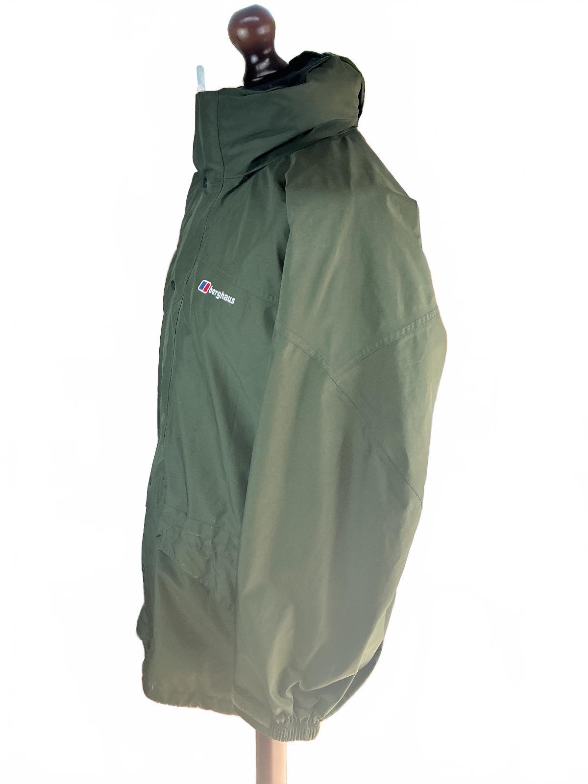 Berghaus Gore-Tex Waterproof Jacket Men's Large Green Hooded Outdoor Coat