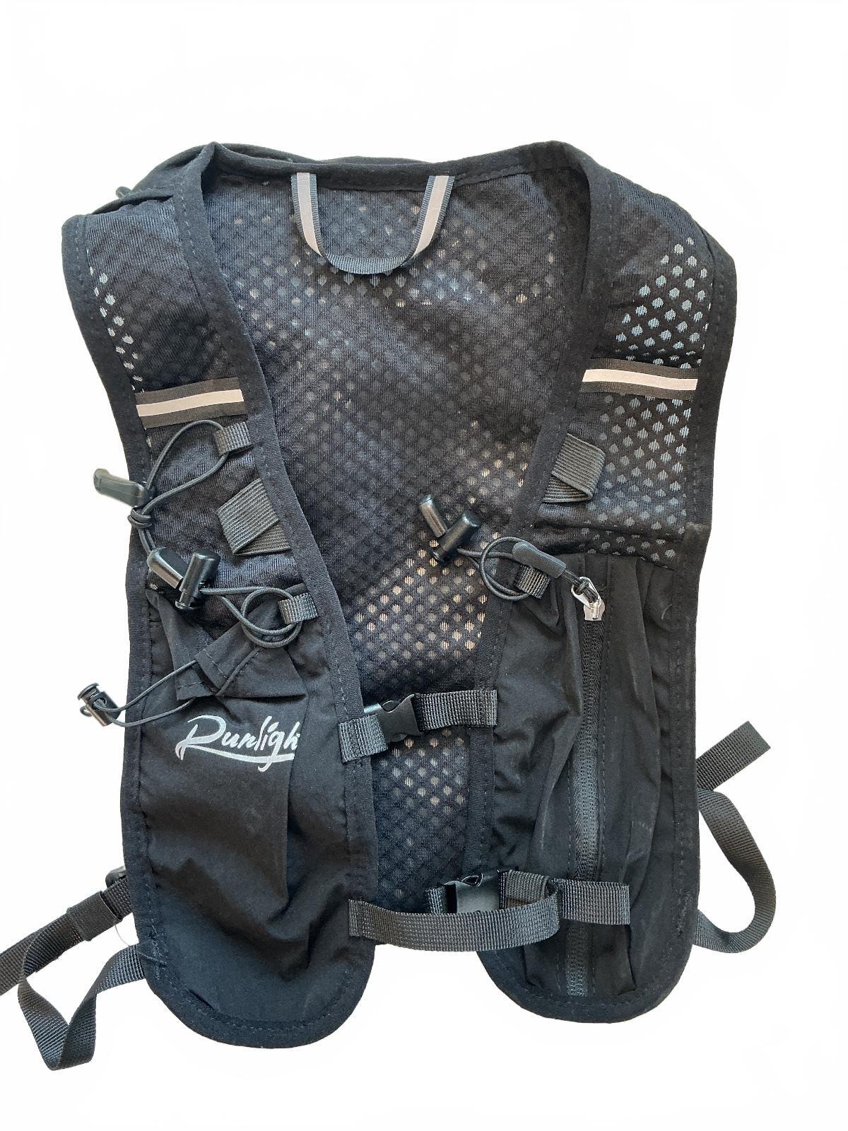 Runlight Hydration Vest Pack Black Size One Size New no tags