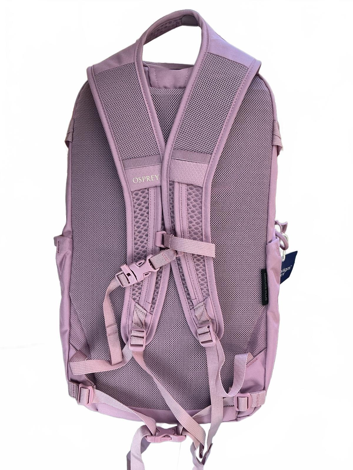 Osprey Daylite Plus Women 20L Iris Pink Lightweight Backpack