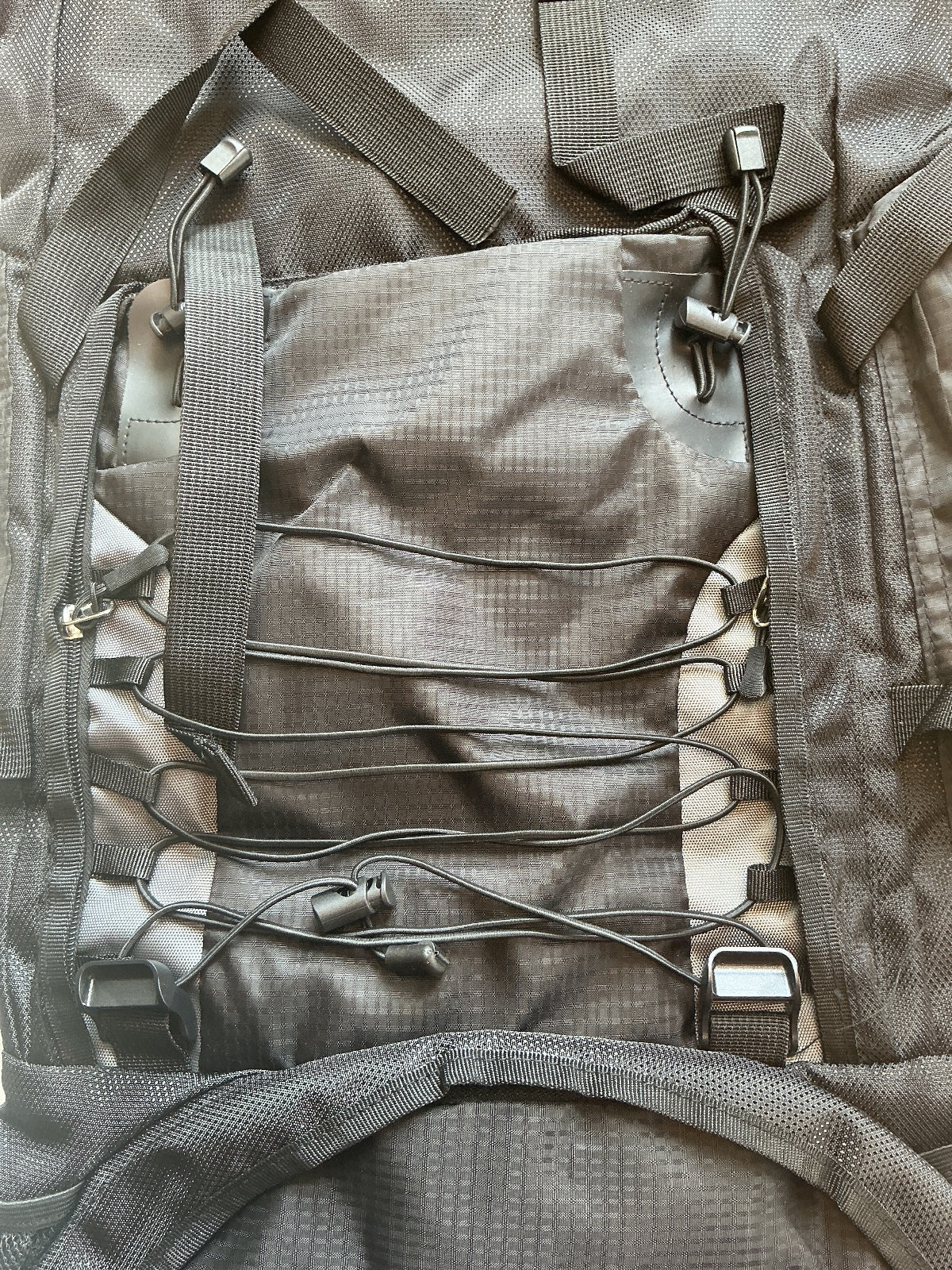 EVEVEME 90L Black Large Capacity Hiking Backpack Outdoor Rucksack