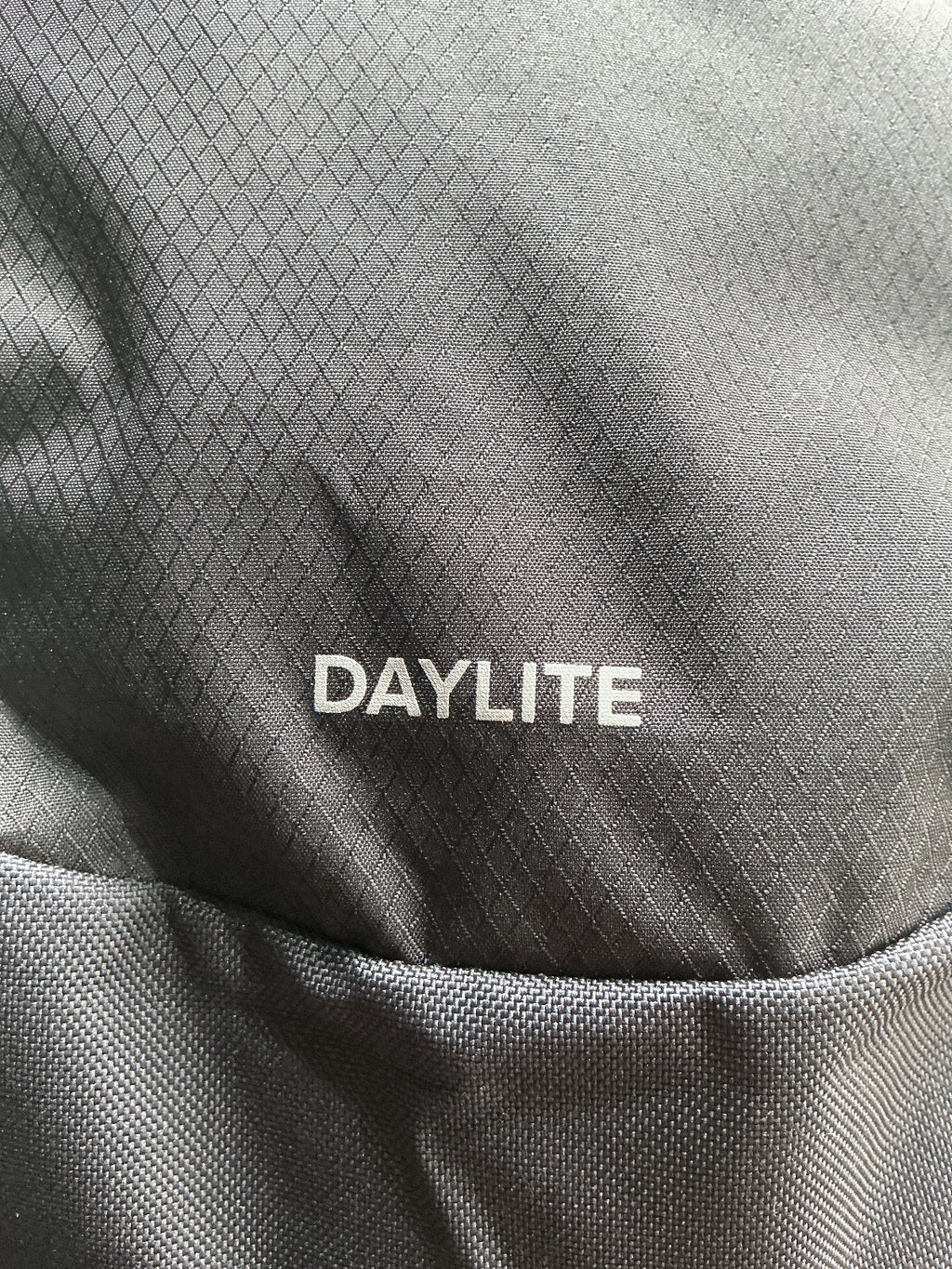 Osprey Daylite Black Backpack Lightweight Daypack Hiking Travel 15L