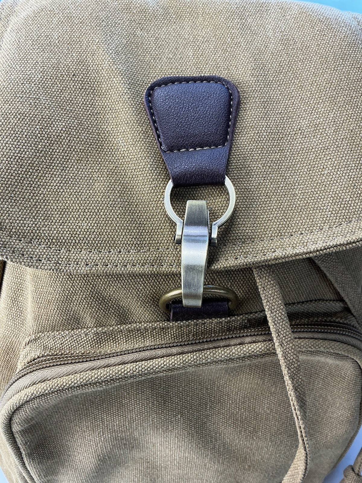 Liangmendian Canvas Backpack Unisex Tan Large Front Pocket
