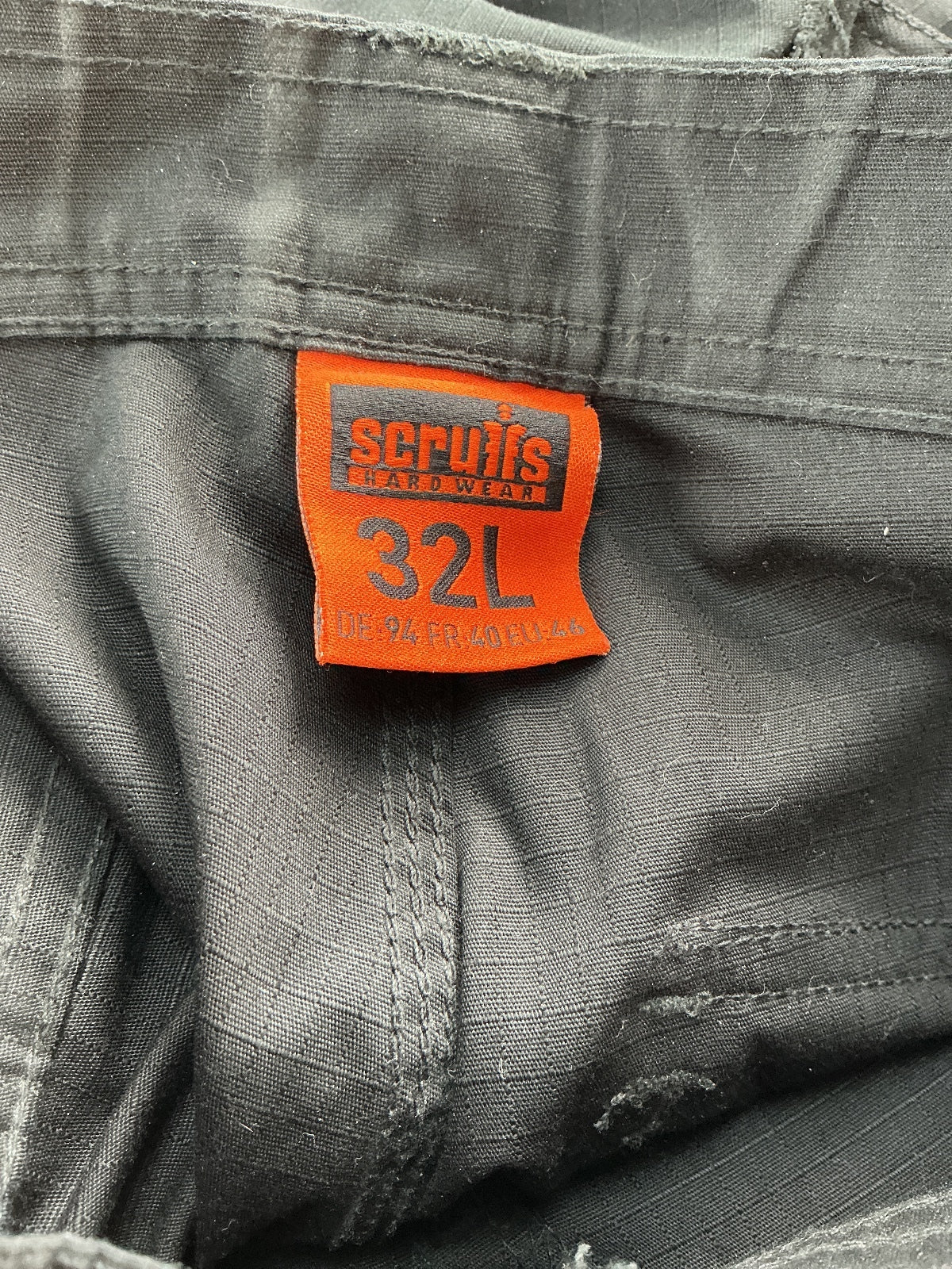 Scruffs Worker Plus Men's Trousers 32L Black Durable Workwear Multi-Pocket