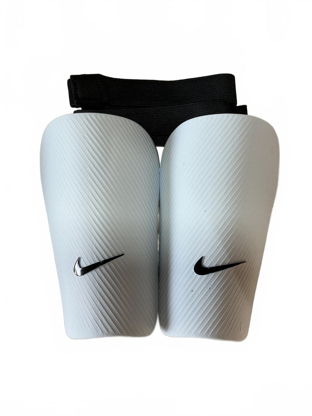 Nike J Guard CE Football Shin Guards Size L White Black Protective Gear