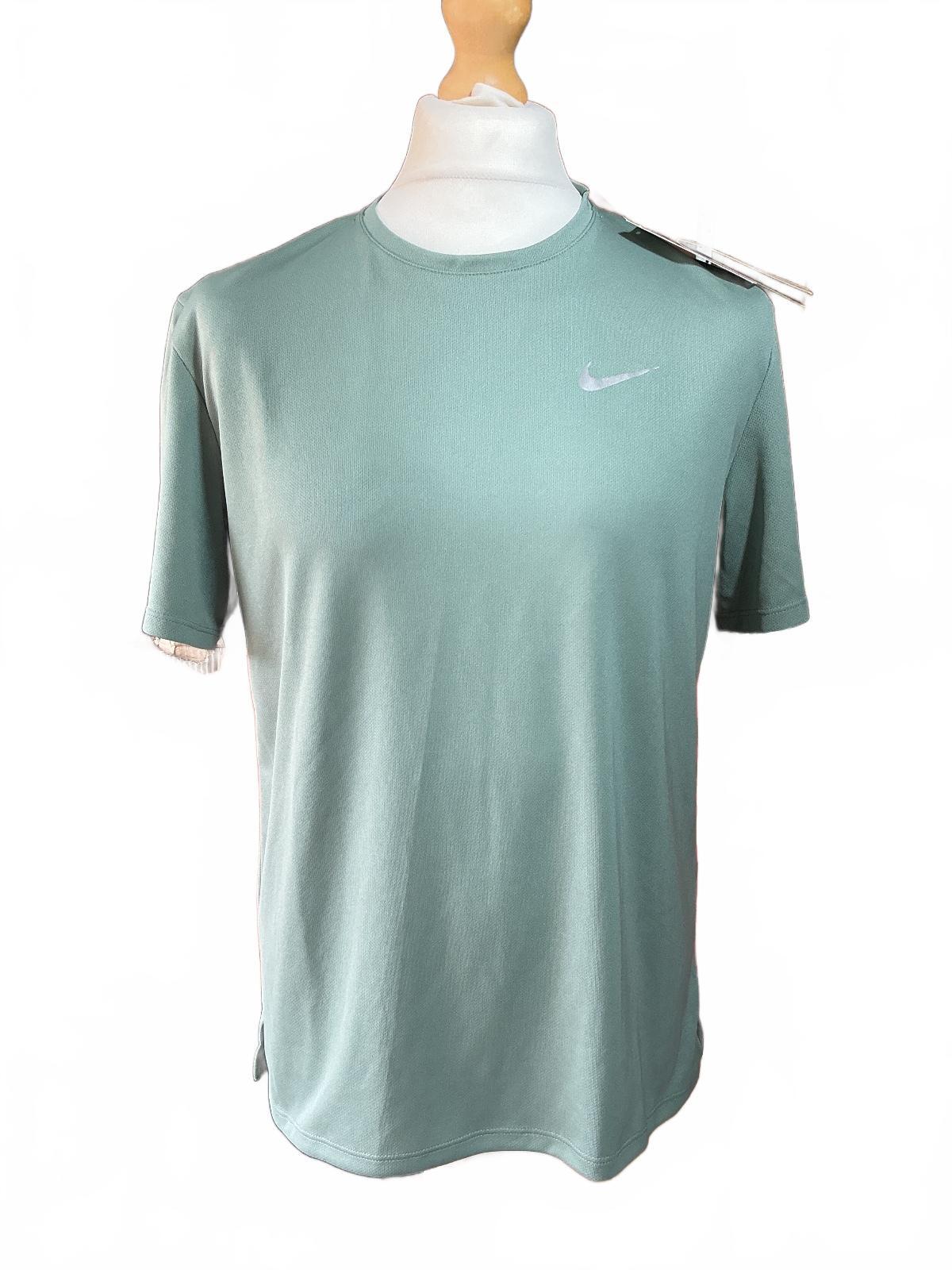 *NEW* Nike Dri-FIT Men's Medium Green Short Sleeve Sports T-Shirt