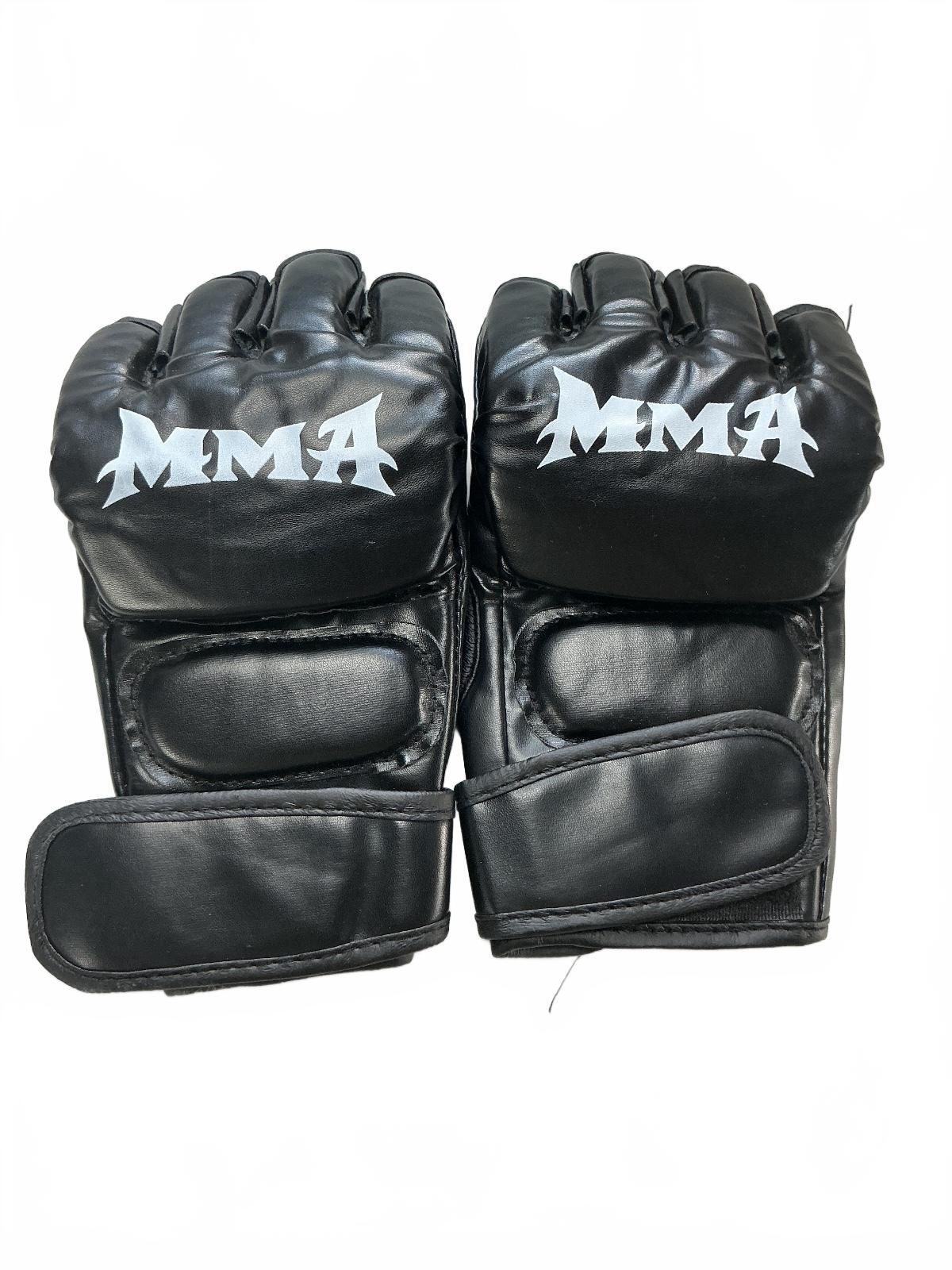 MMA Gloves Kickpad and Boxing Pads Set