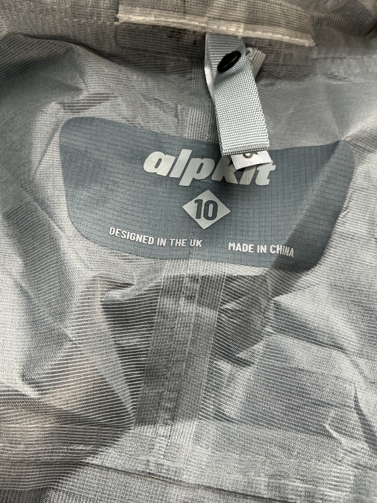alpkit Gravitas Women's Ultra Lightweight Waterproof Hooded Jacket Size 10 Grey
