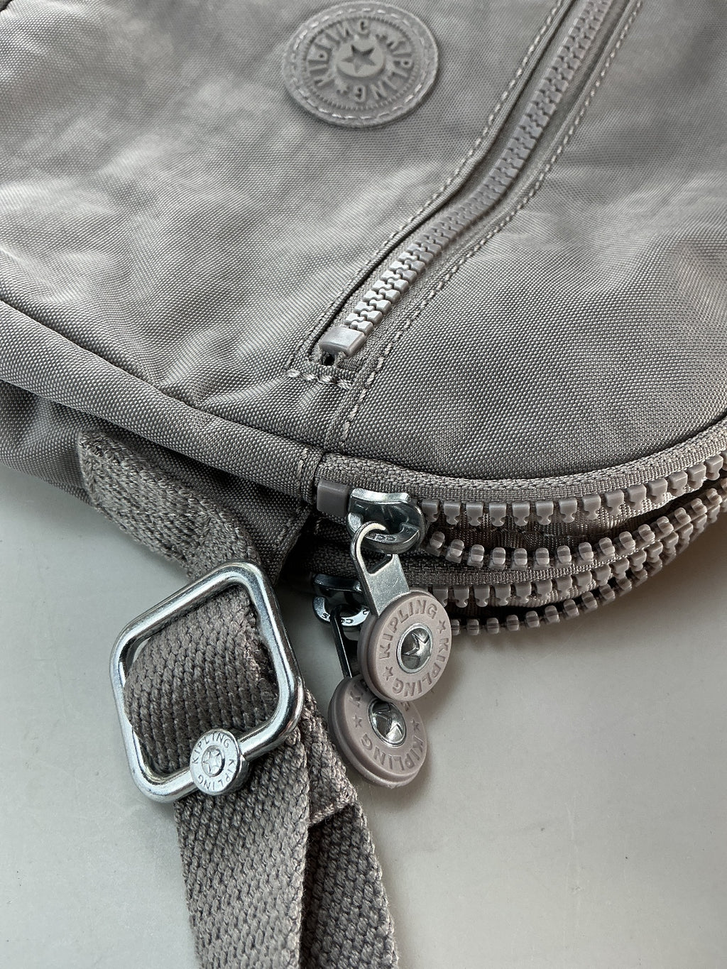 Kipling Keefe Unisex Small Crossbody Bag Cloudy Grey Lightweight Durable