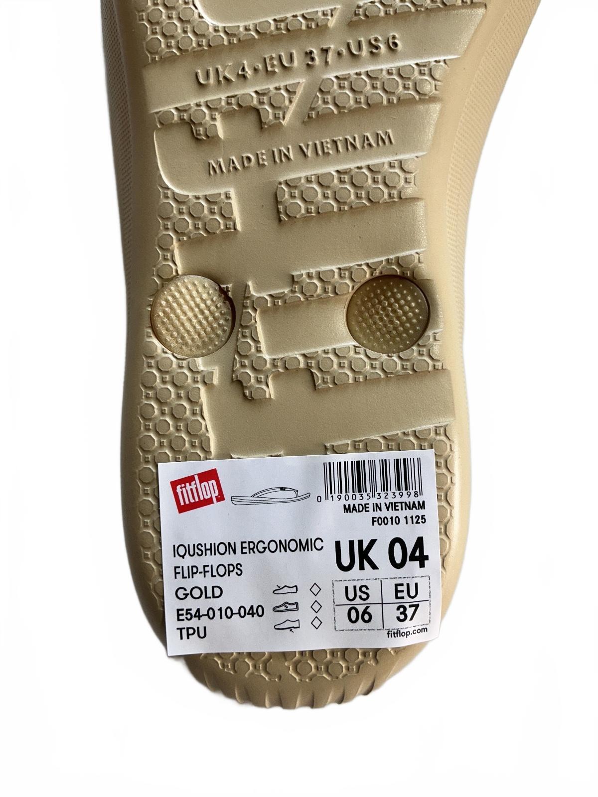 FitFlop Gold Iqushion Ergonomic Flip-Flops UK Size 4 Comfortable Sandals