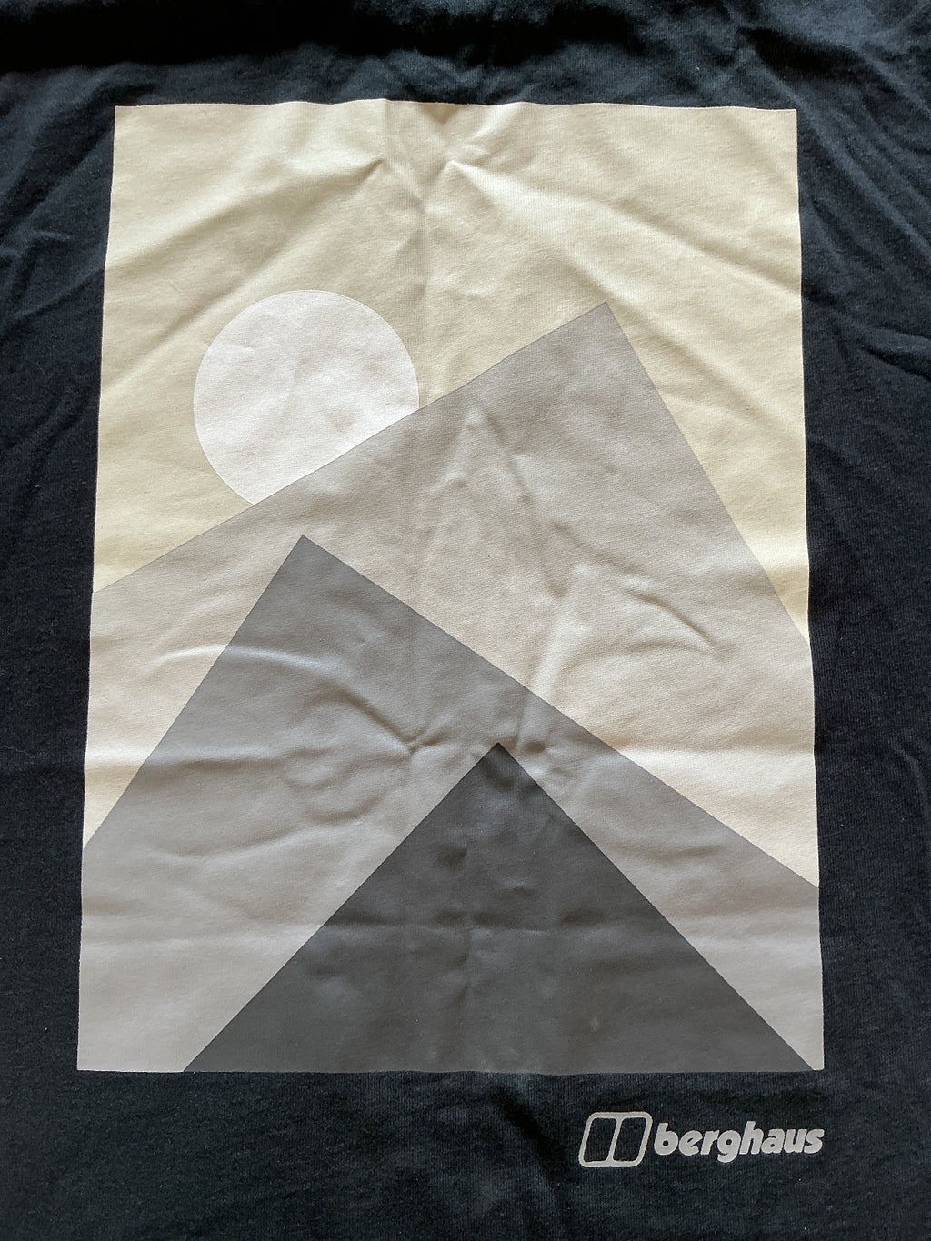 Berghaus MMTN Silhouette SS Tee Black XL Casual Outdoor T-Shirt