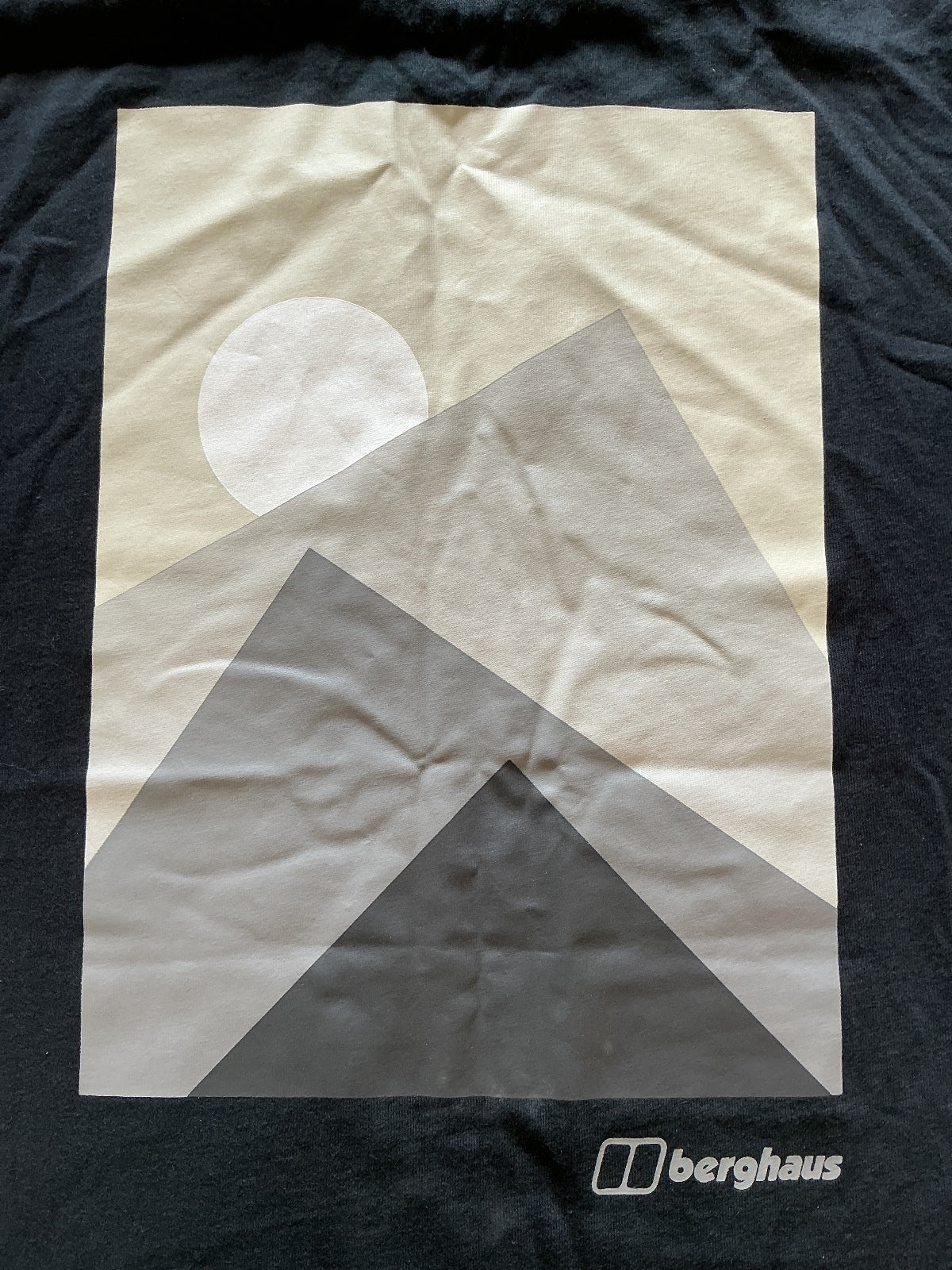Berghaus MMTN Silhouette SS Tee Black XL Casual Outdoor T-Shirt