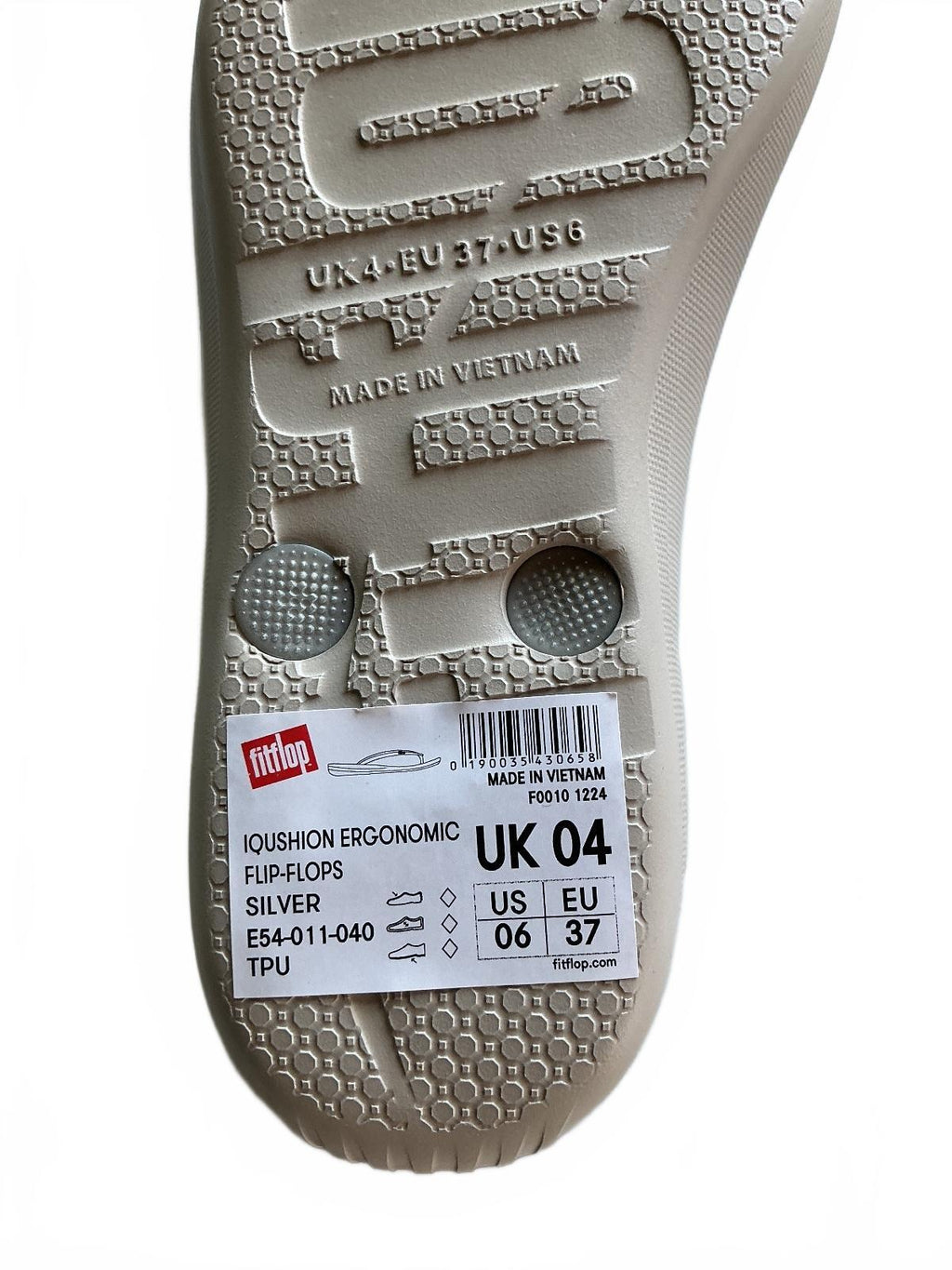 FitFlop Iqushion Ergonomic Flip-Flops Silver UK 4 EU 37 Comfortable Sandals