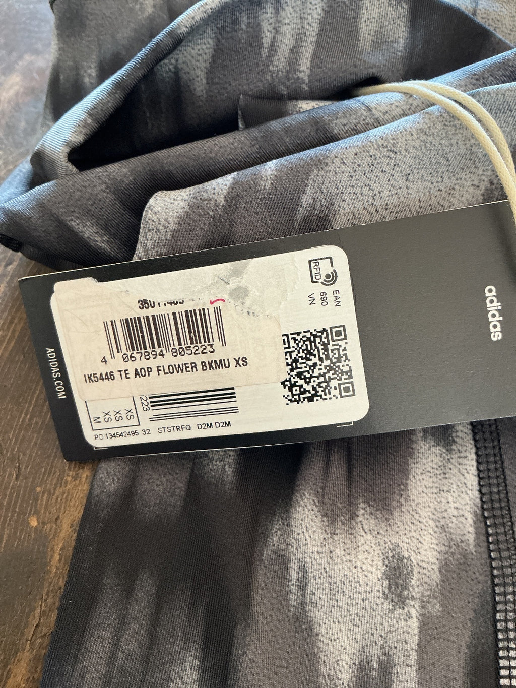 *NEW* Adidas Women's XS Black Grey Patterned Leggings Athletic Wear