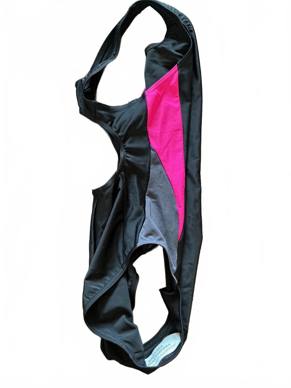 *NEW* Speedo Women's Size 8 Black Pink Grey Enduraflex One-Piece Swimsuit