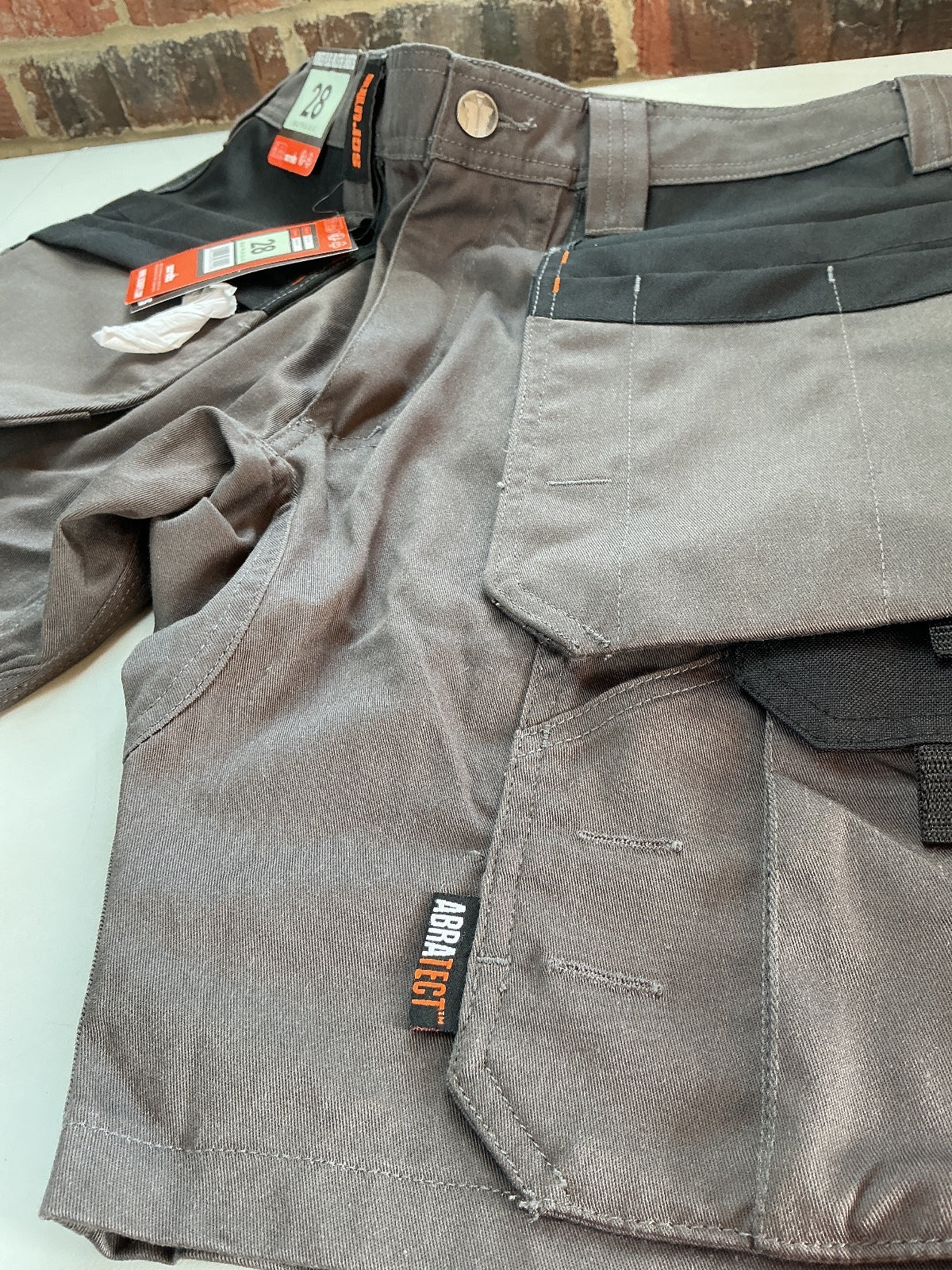 Scruffs Worker Plus Holster Shorts Men's Size 28 Grey Durable Lightweight