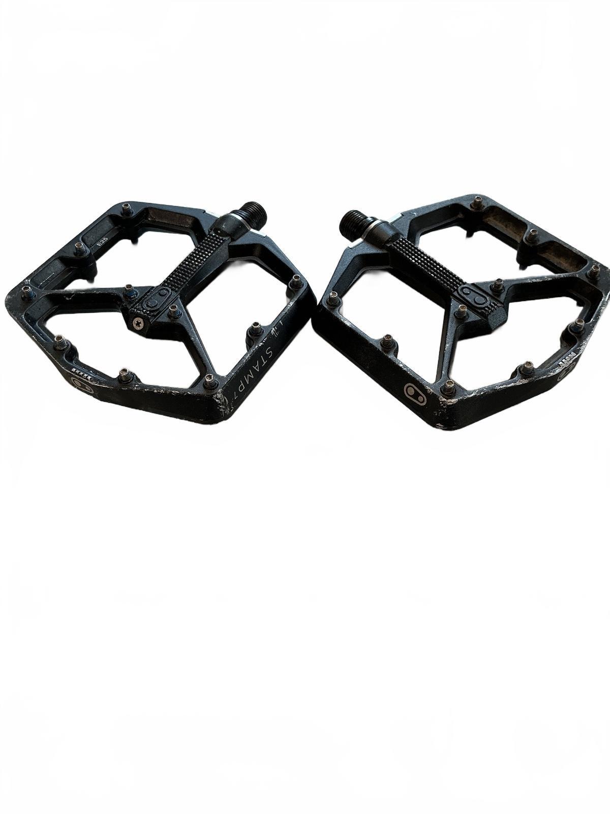 Preloved Crank Brothers Stamp 7 Bicycle Pedals Flat Platform Pedals