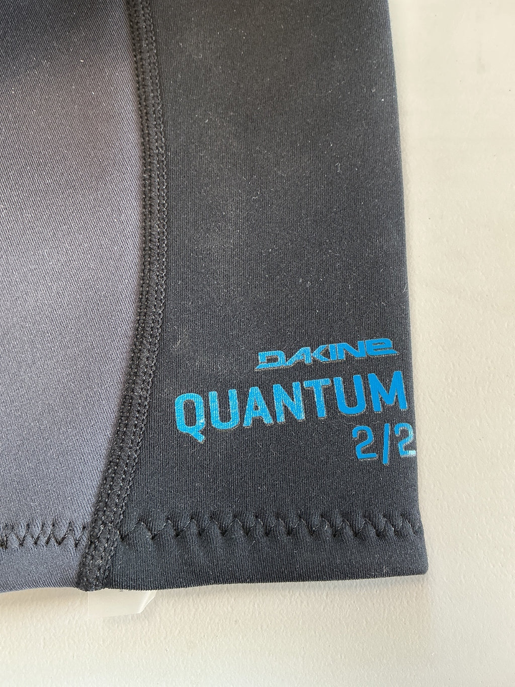 Dakine Mens Quantum Back Zip Shorty 2/2mm Wetsuit Size M Medium