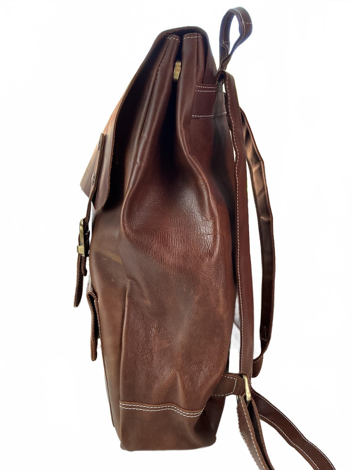 Oxford Chariot Luxury Leather Rucksack Brown Laptop Sleeve Multiple Pockets