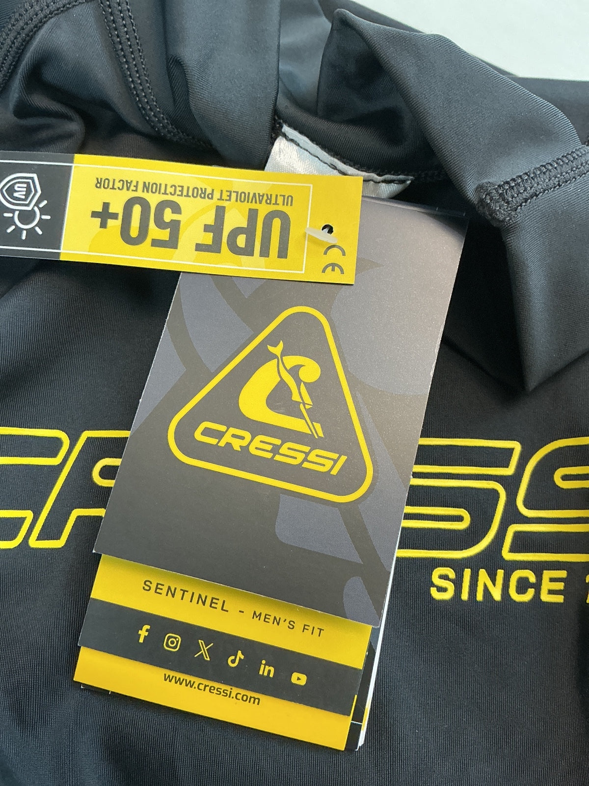 Cressi Rashguard Man XL Black Quick-Drying Lightweight UV Protection
