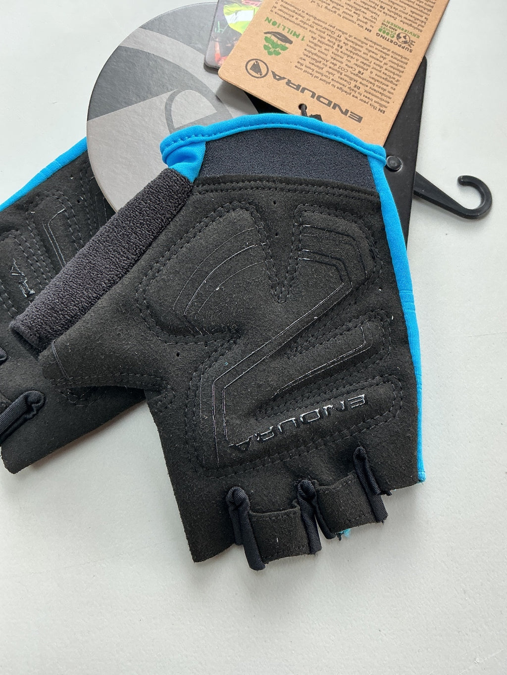 Endura Xtract Mitt Cycling Gloves Size Small Blue Black Half Finger