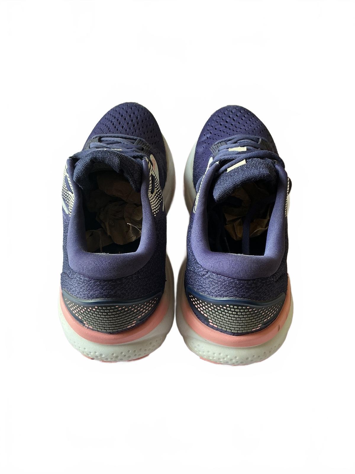 Brooks Ghost Running Shoes UK 8 Navy Pink