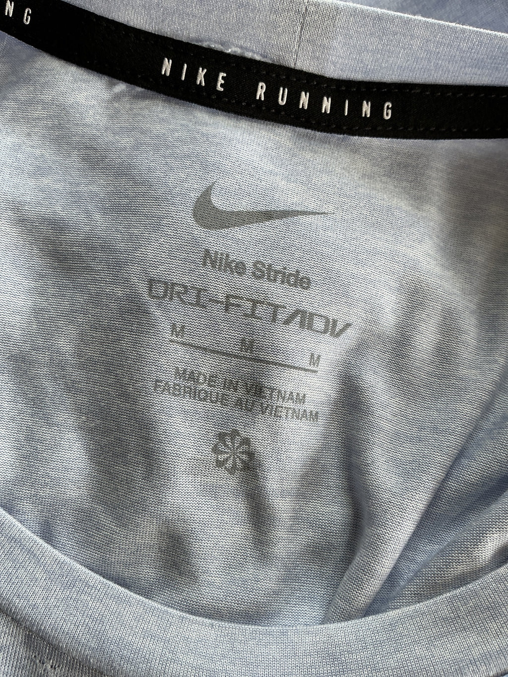Nike Stride Dri-FIT ADV Running T-Shirt Light Blue Medium M
